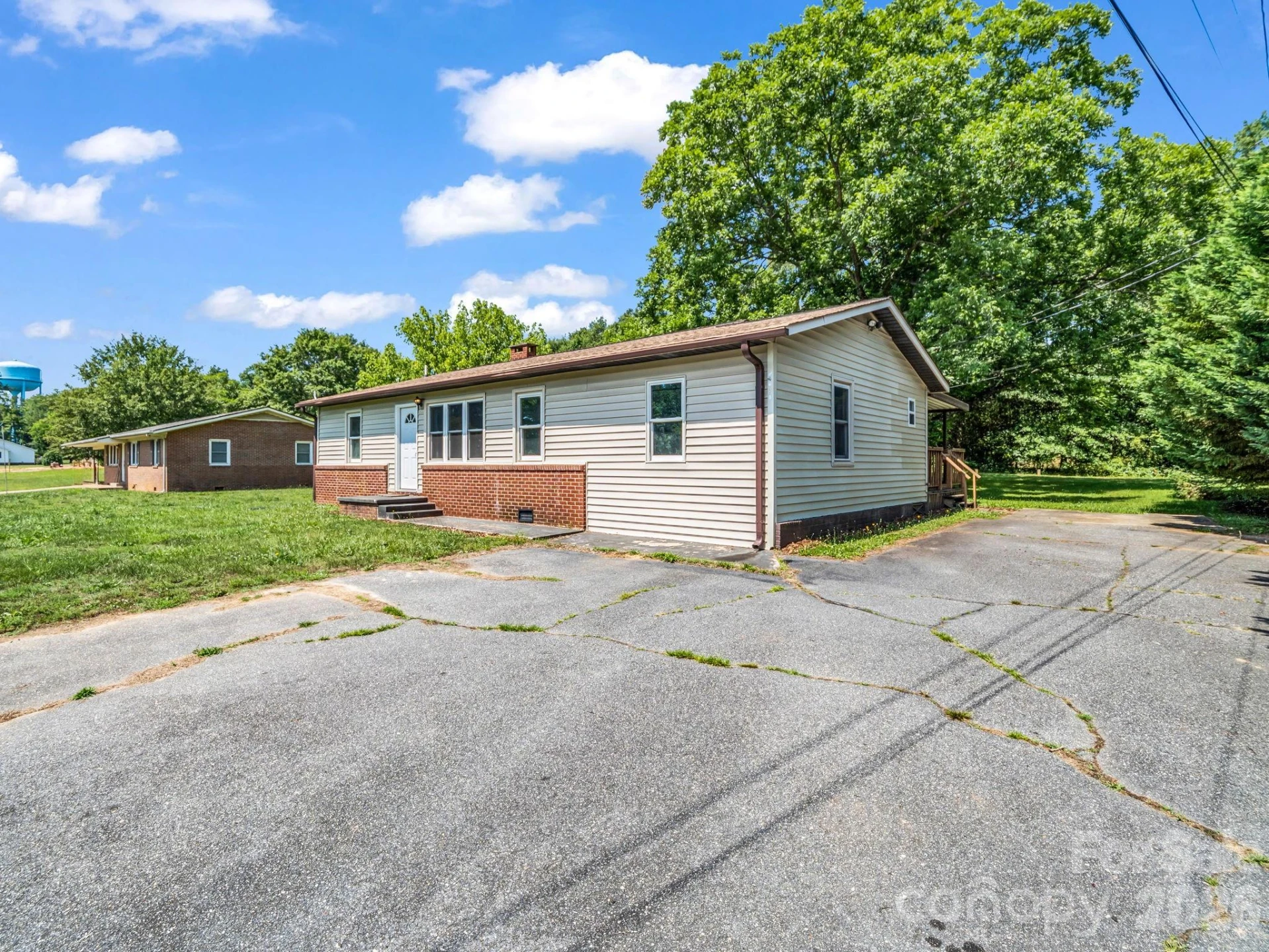 1758 Chase High Road - Photo 4