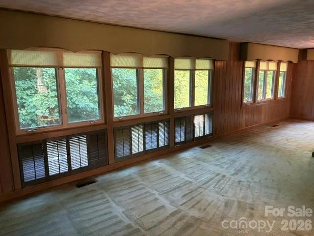 255 Glengarnock Road - Photo 13