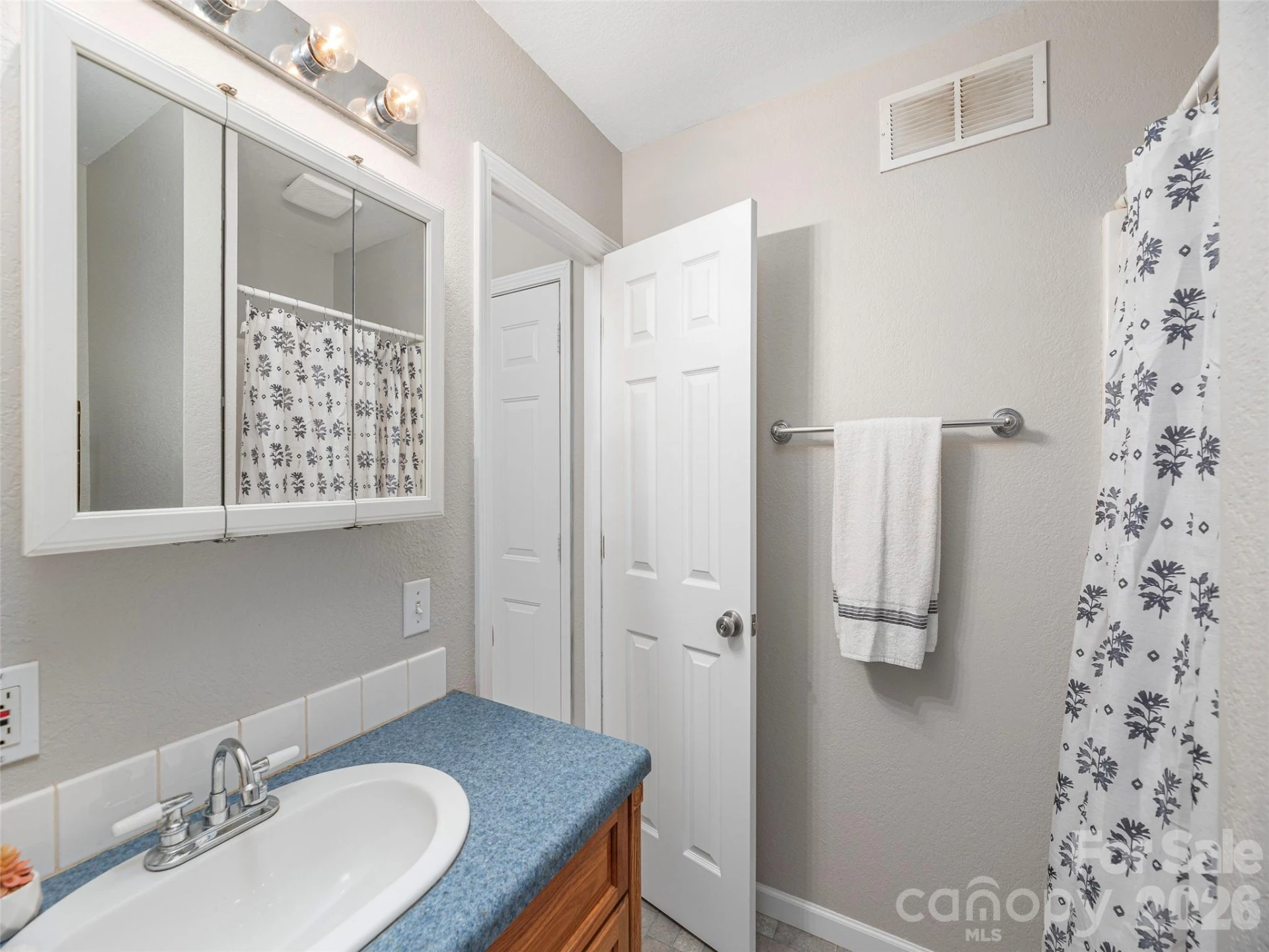 136 Assembly Street - Photo 25
