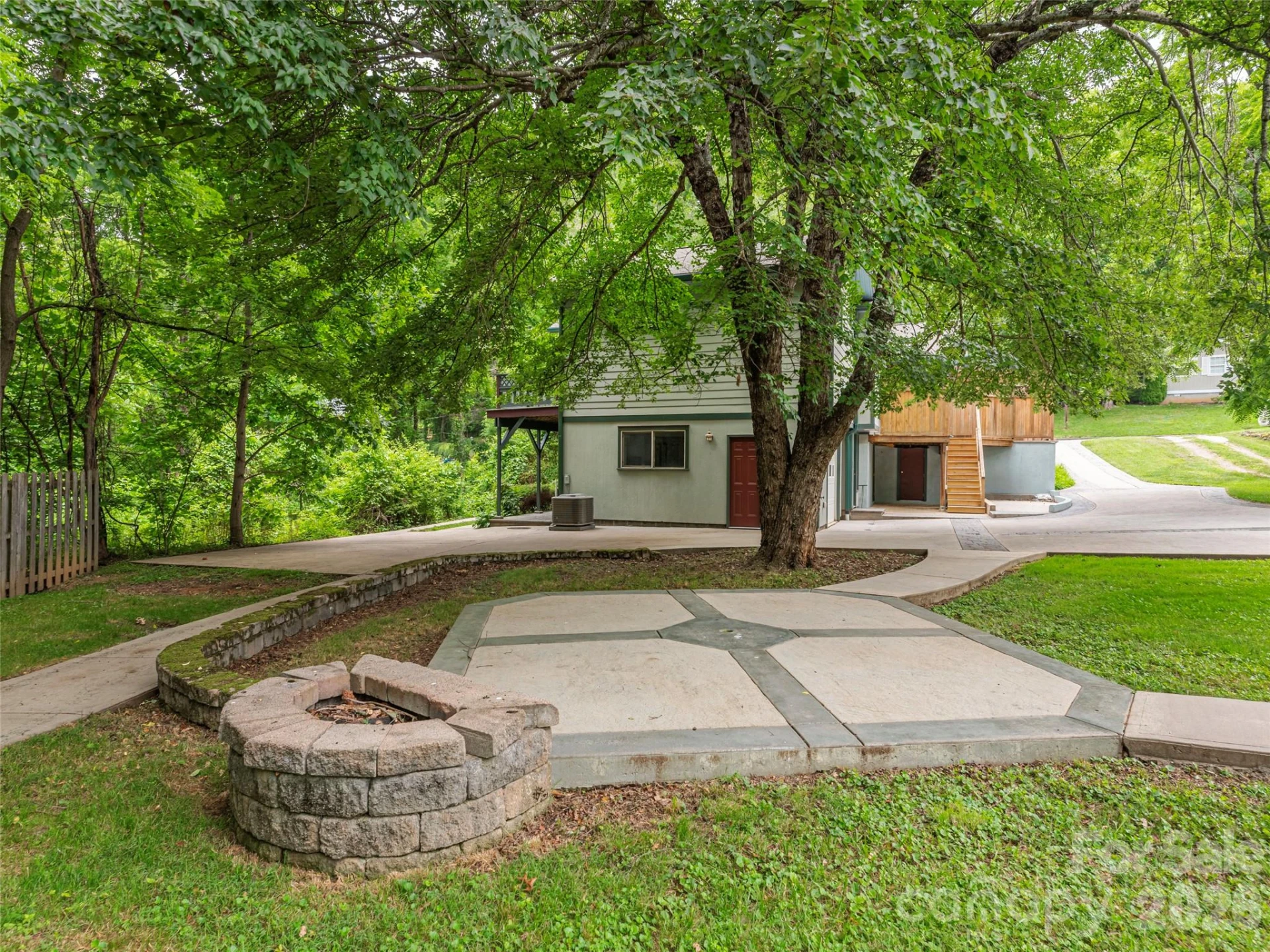 136 Assembly Street - Photo 33