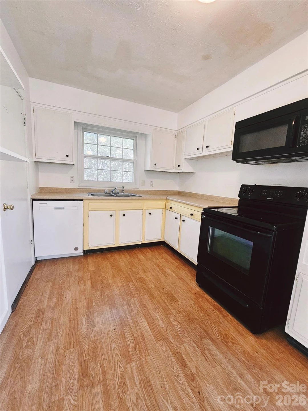 468 Beaverdam Road - Photo 14