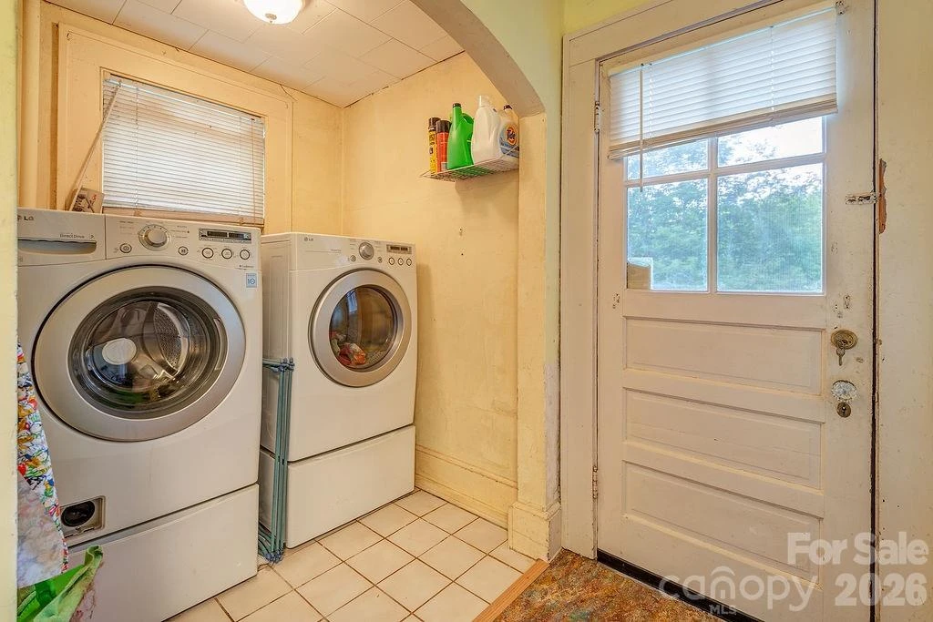 133 Westwood Place - Photo 19