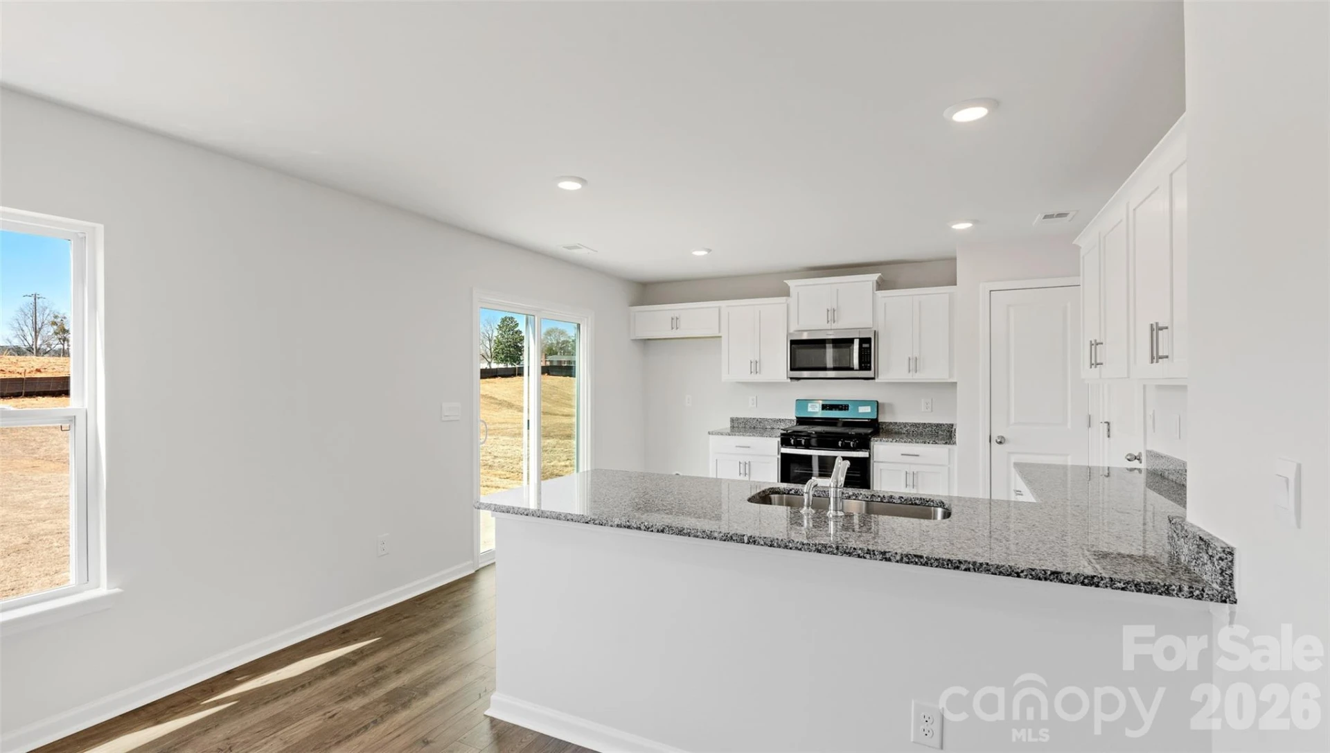 28 Katherine Emilie Drive - Photo 4