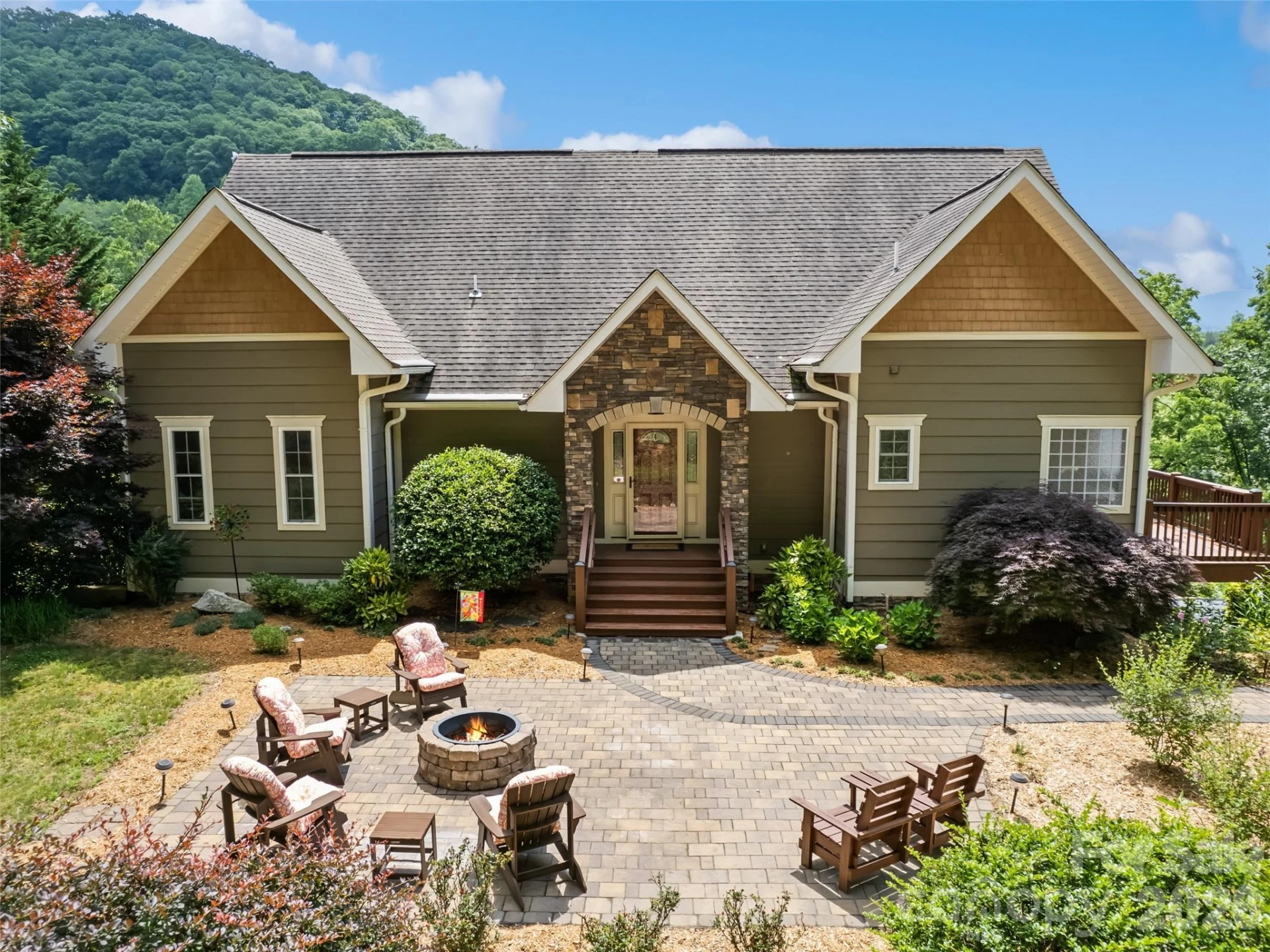 406 Inverness Drive - Photo 6