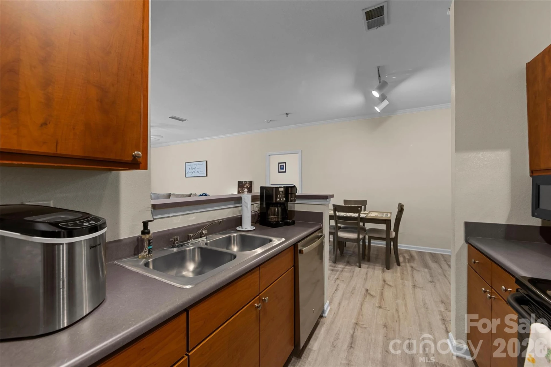 100 Vista Lake Drive #3 - Photo 13