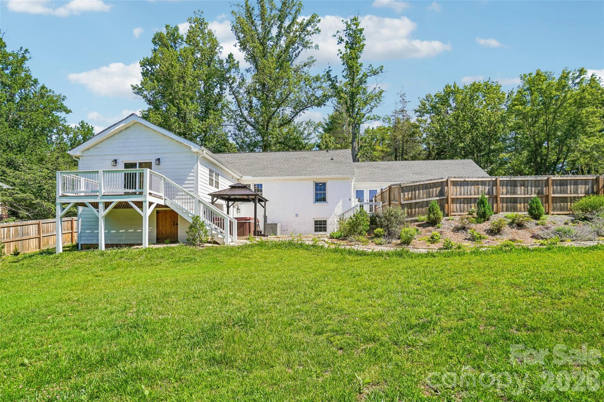 28 Ridgefield Place - Photo 5