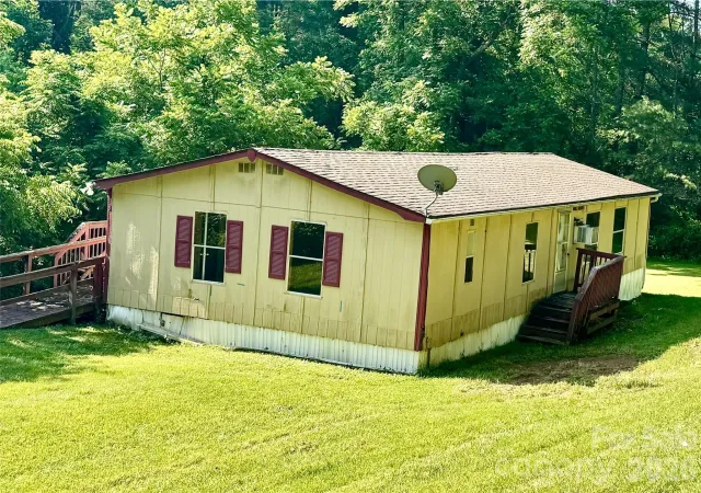 8 White Oak Drive, Leicester, NC, 28748