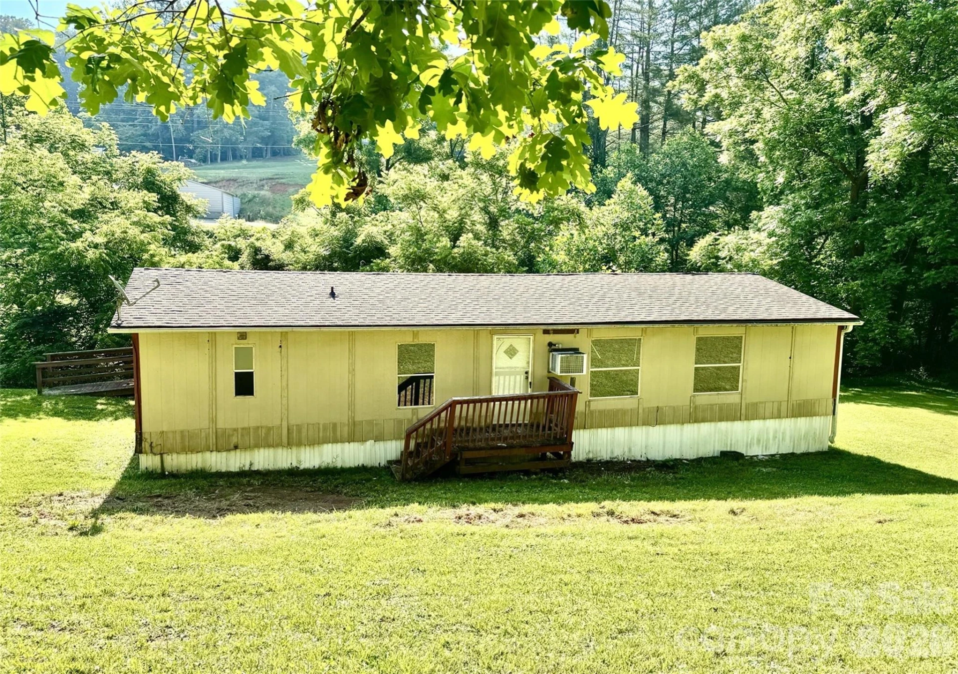8 White Oak Drive - Photo 3