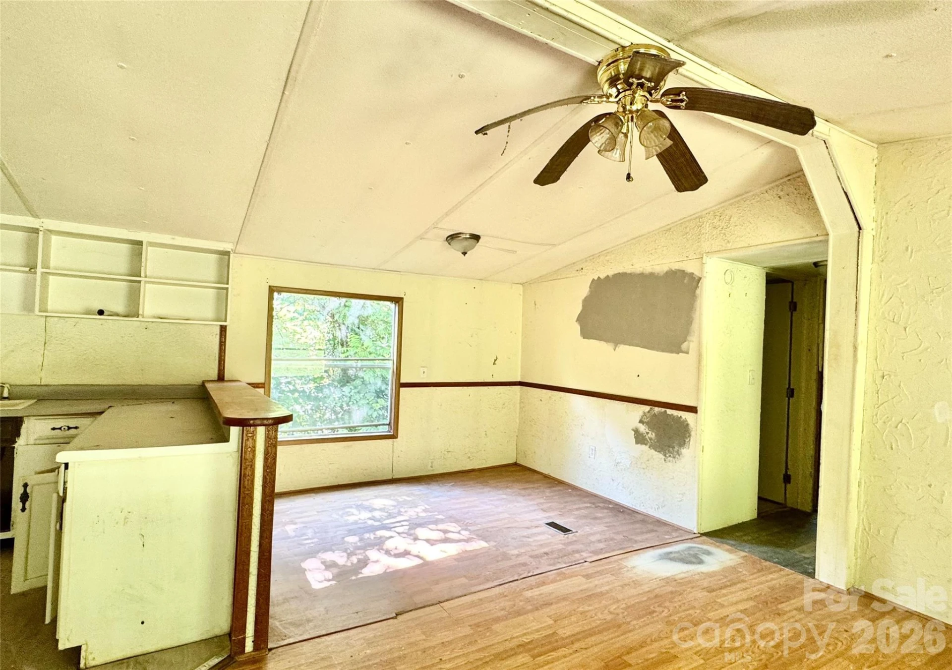 8 White Oak Drive - Photo 4