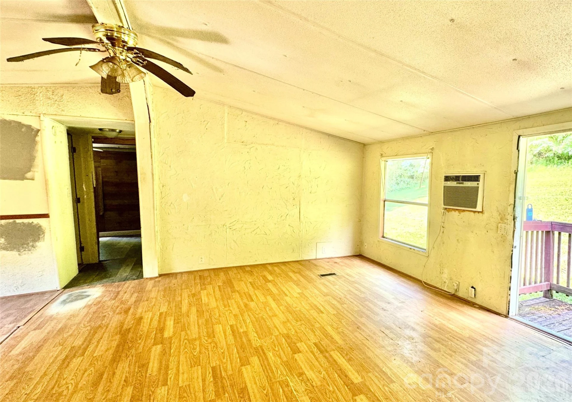 8 White Oak Drive - Photo 5