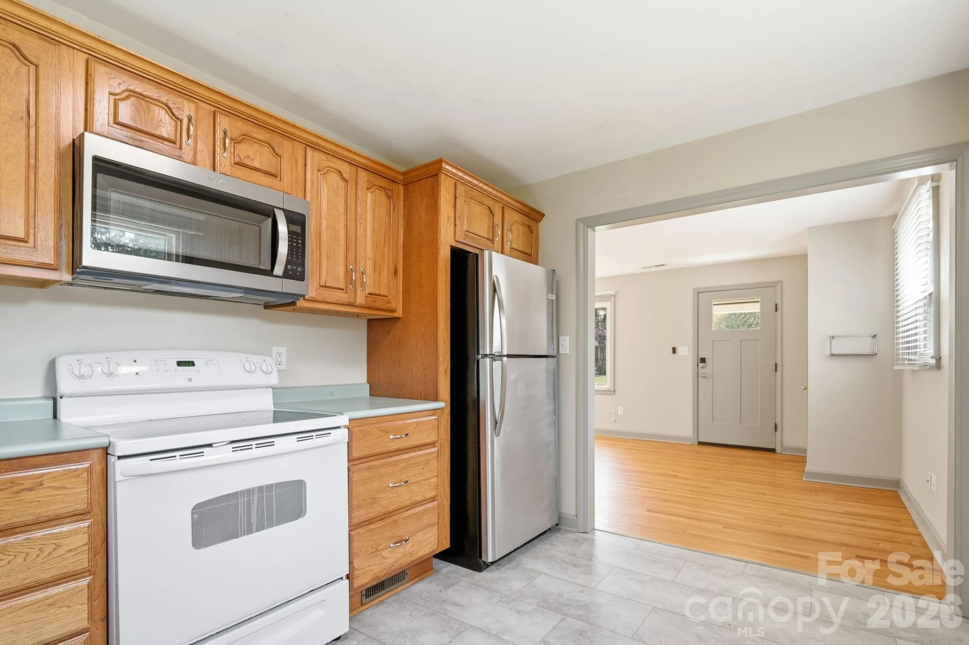 77 Trotter Place - Photo 32