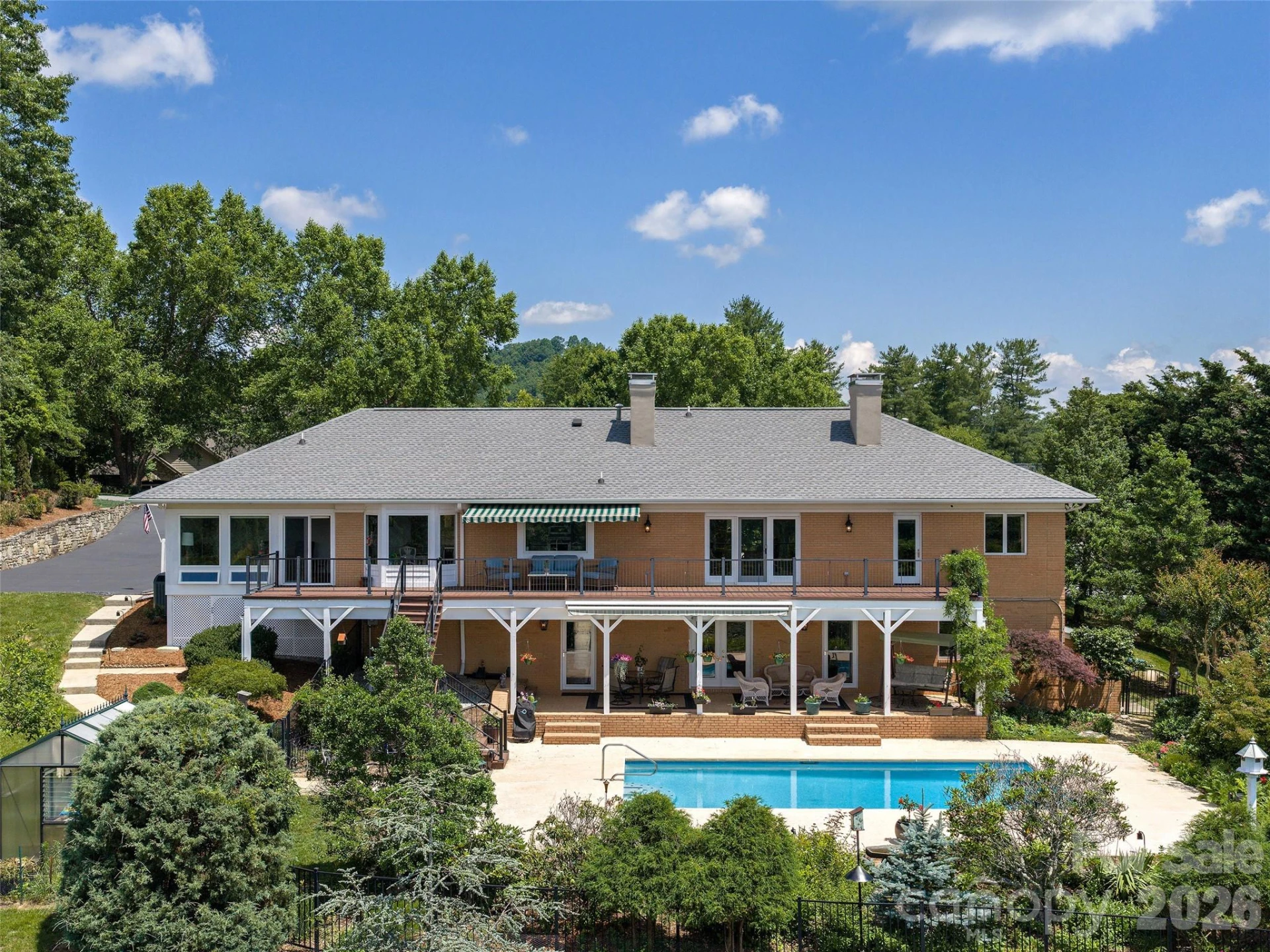18 Thornapple Drive - Photo 5