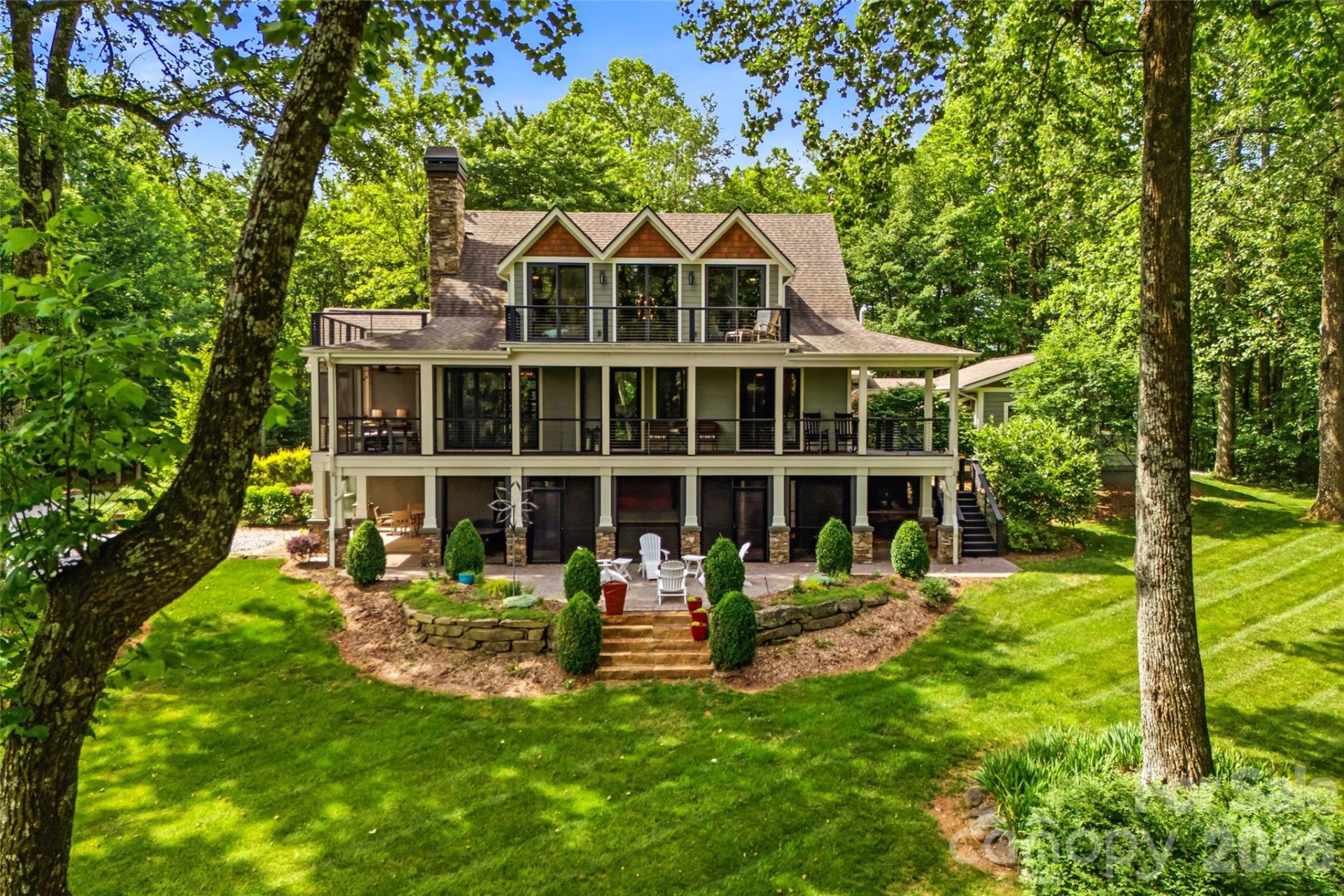233 Tanglewood Lane
