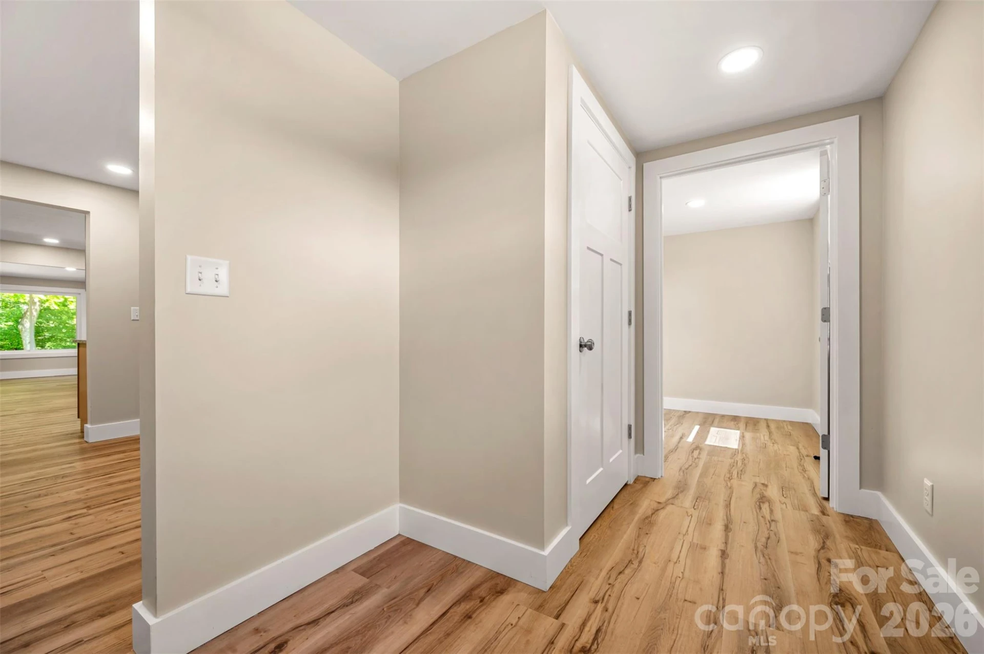 323 Stepp Avenue - Photo 3