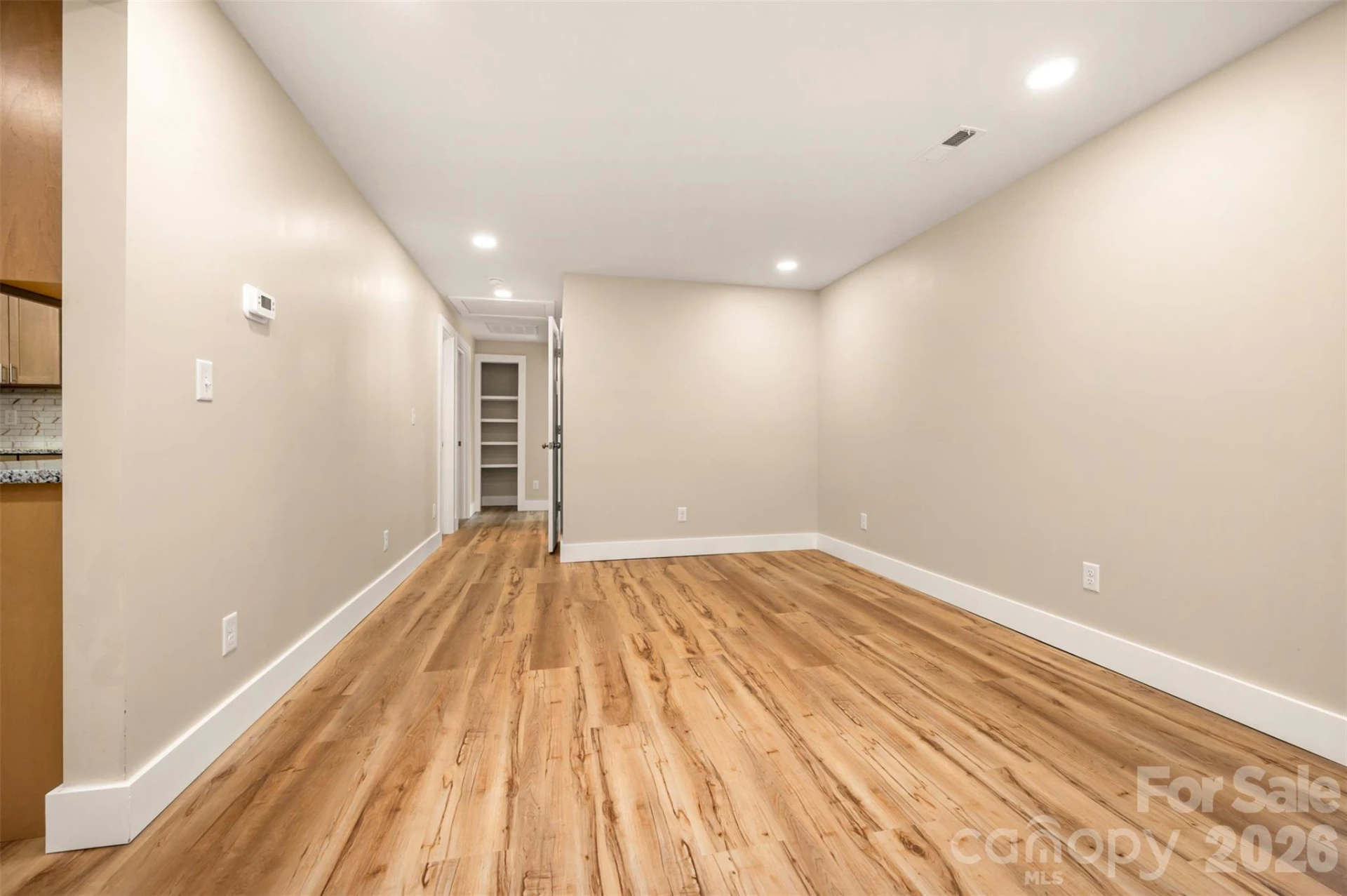 323 Stepp Avenue - Photo 5