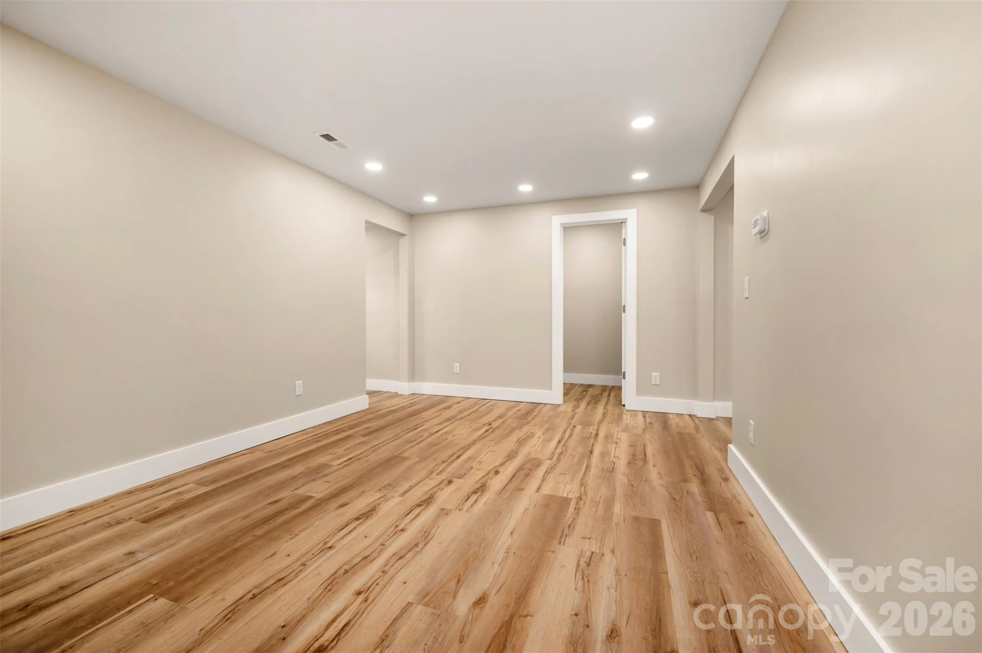 323 Stepp Avenue - Photo 6