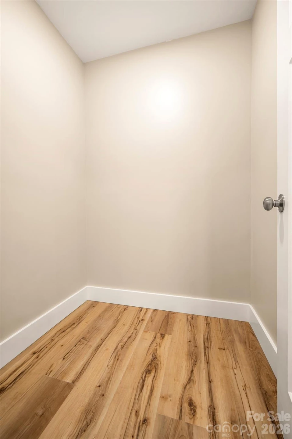 323 Stepp Avenue - Photo 7