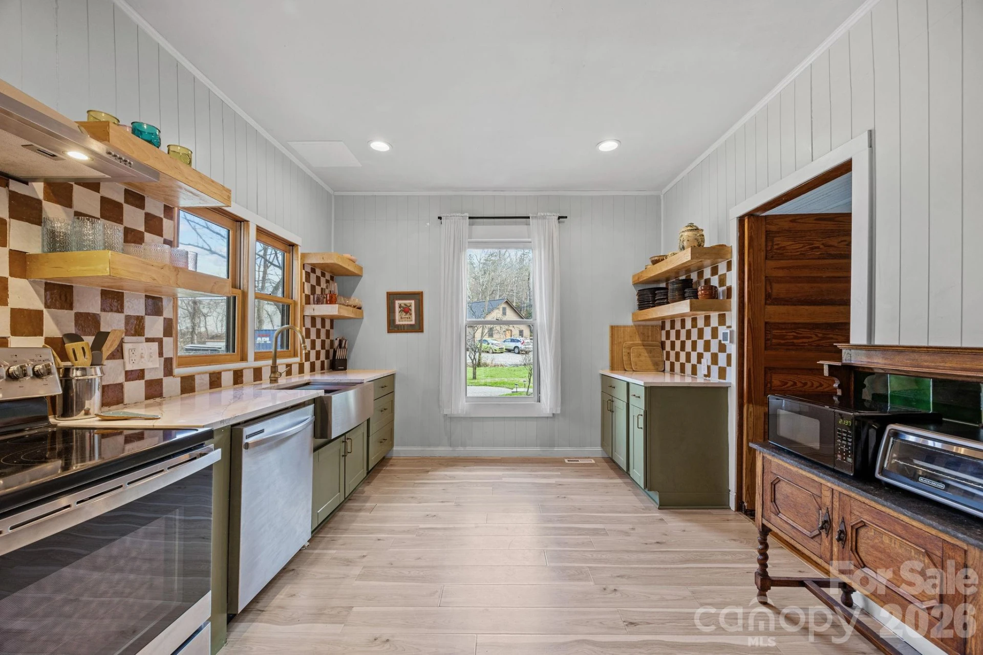 615 Rose Hill Road - Photo 9