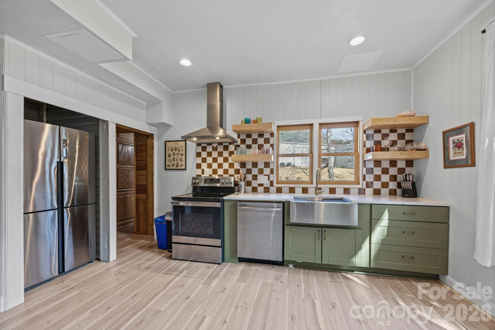 615 Rose Hill Road - Photo 10