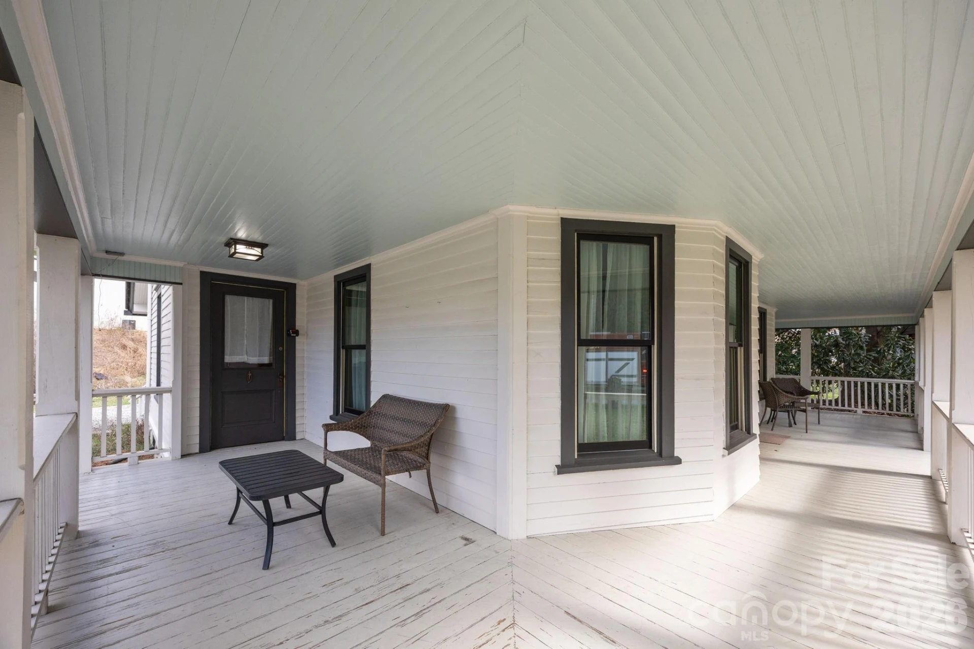 615 Rose Hill Road - Photo 5