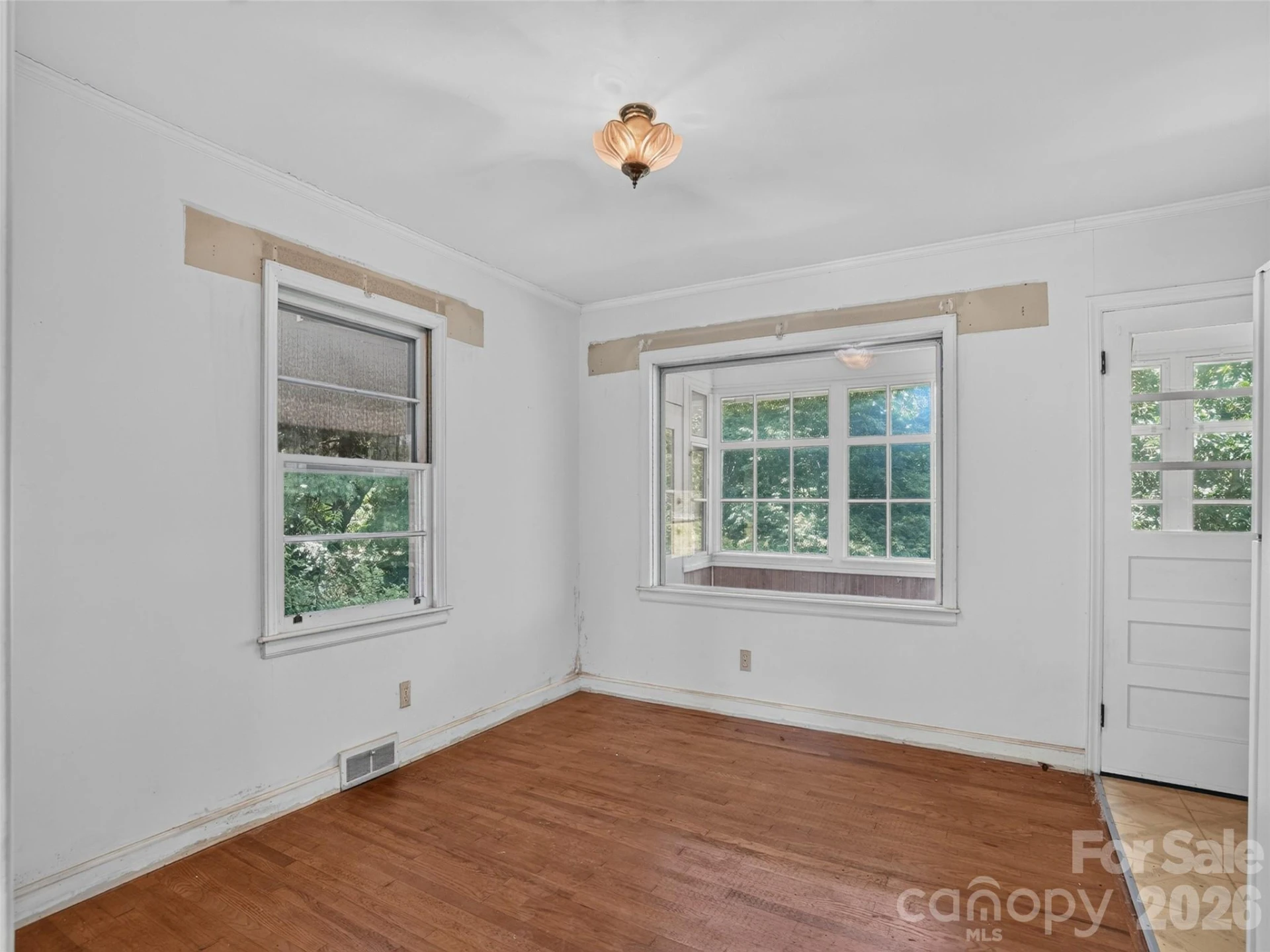 3112 Wesley Way - Photo 11
