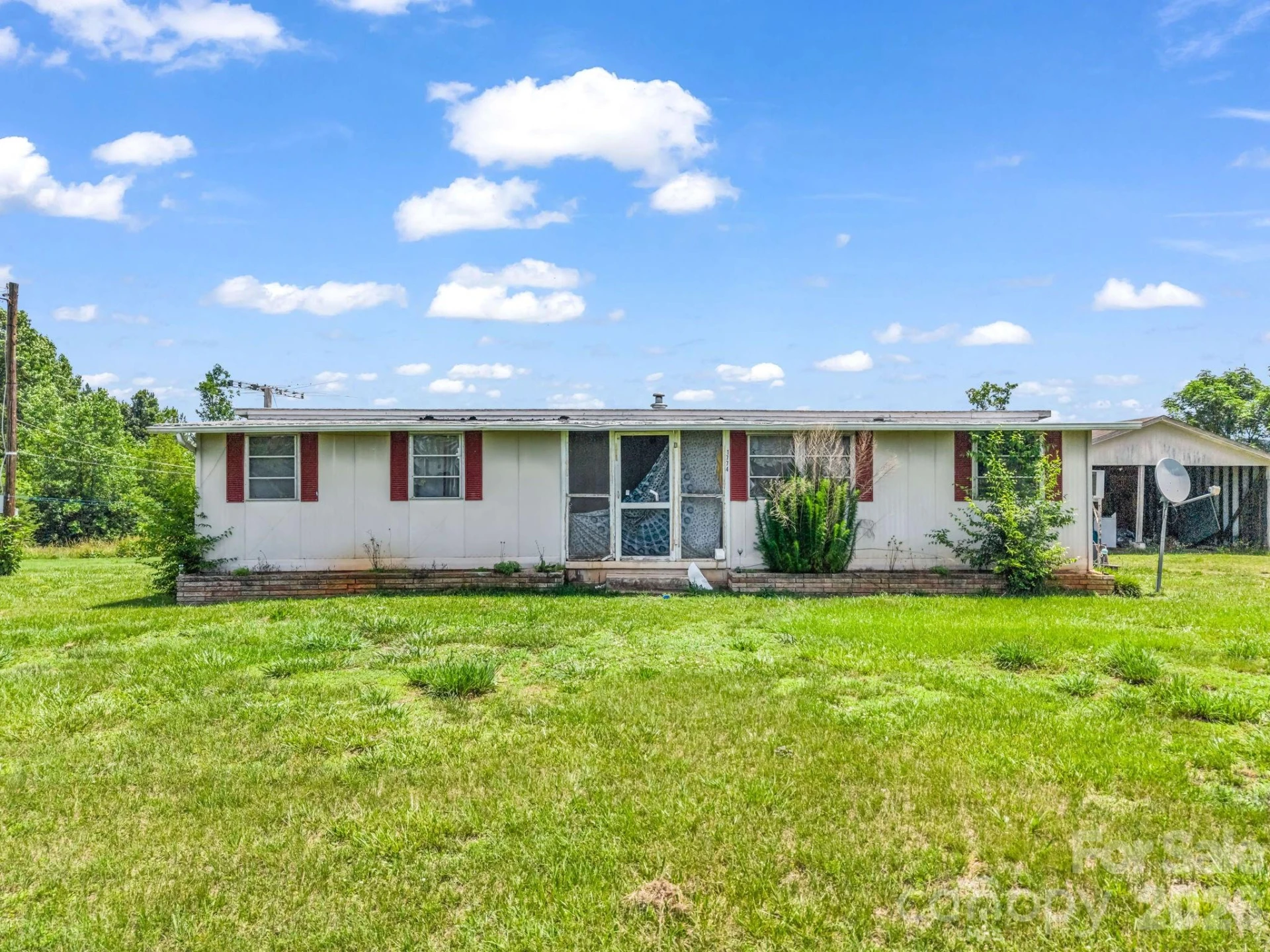 1740 Baber Road - Photo 4
