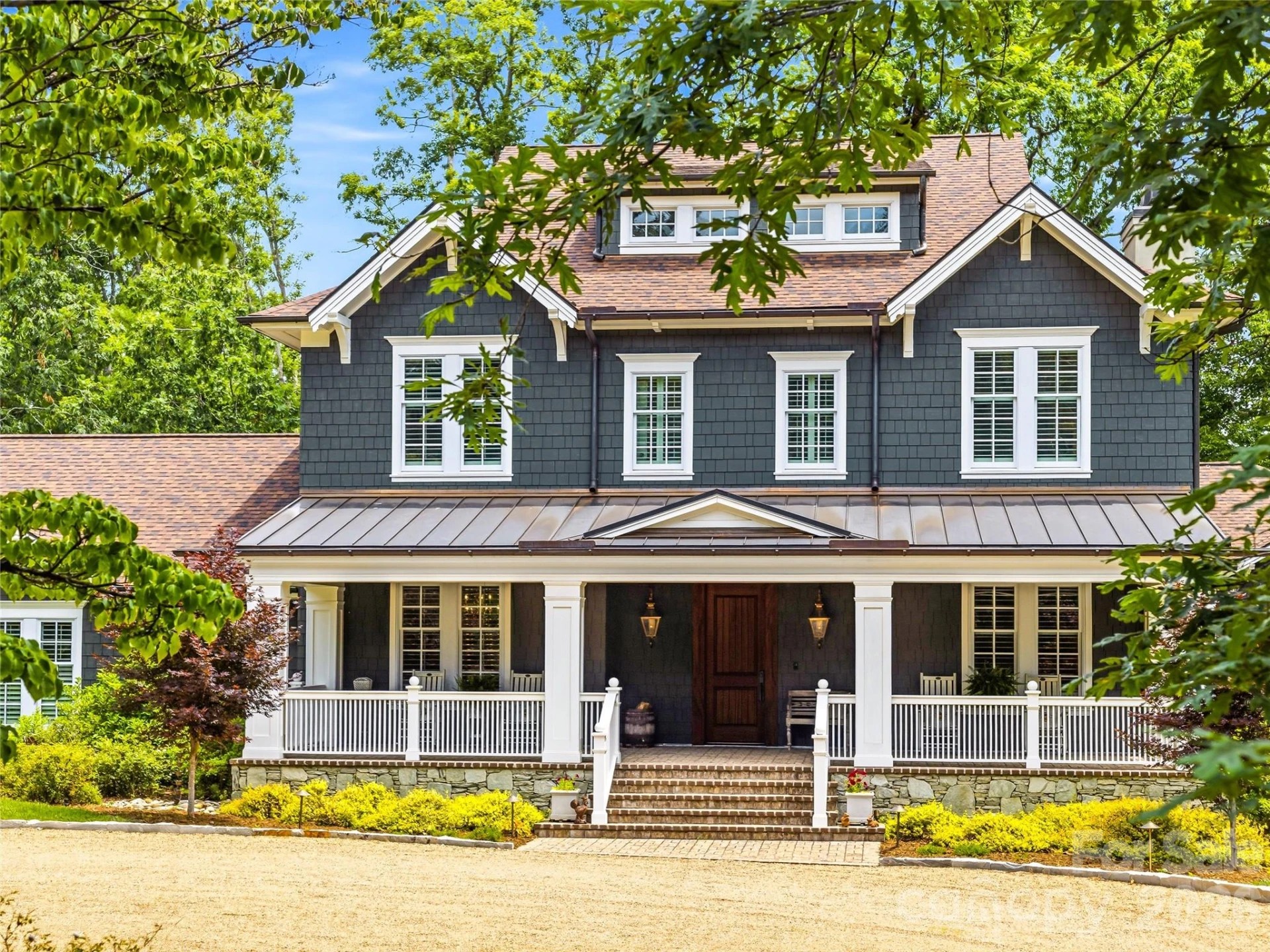 1 Cedar Chine Drive - Photo 2
