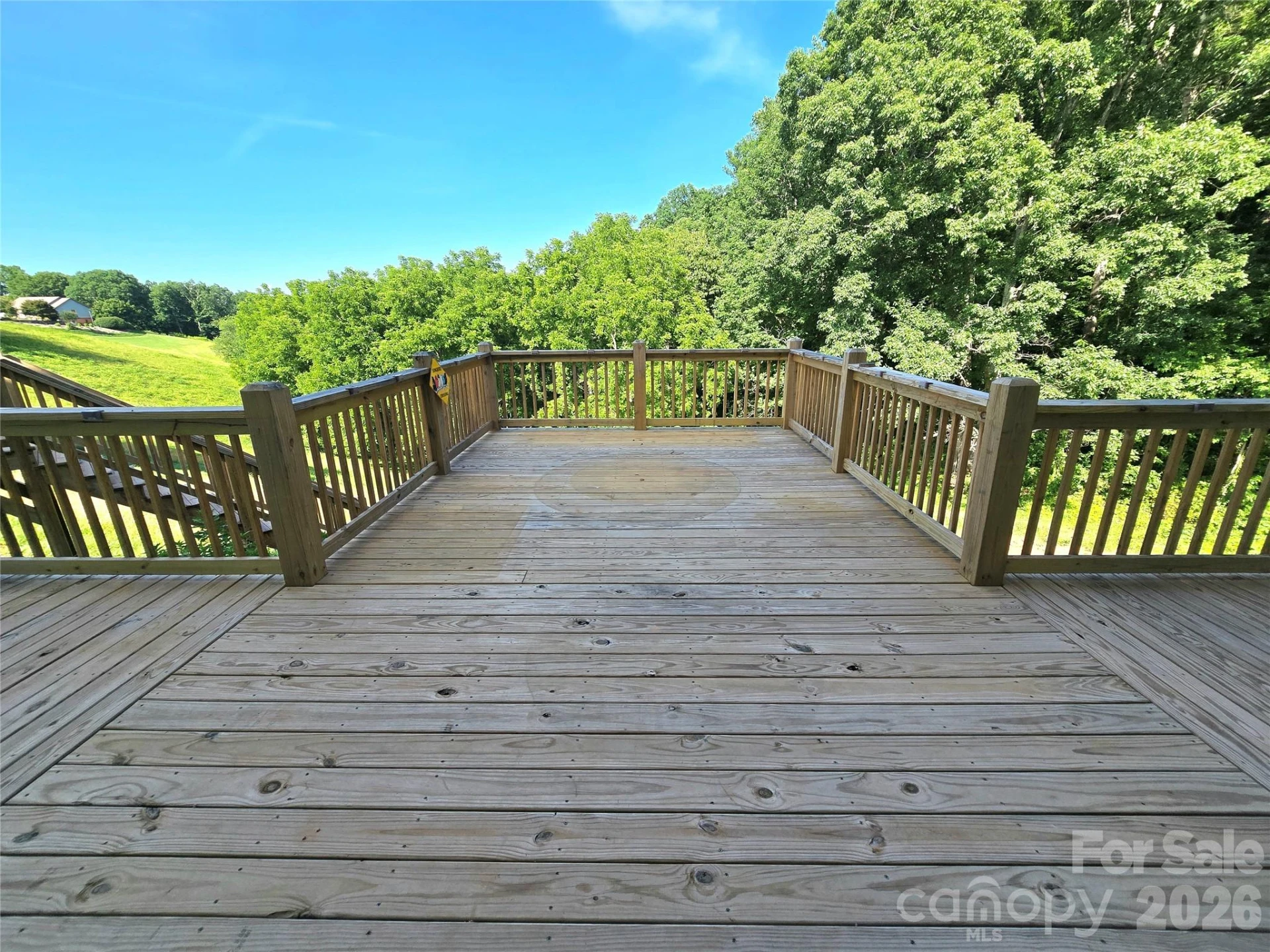 37 Justice Drive - Photo 2