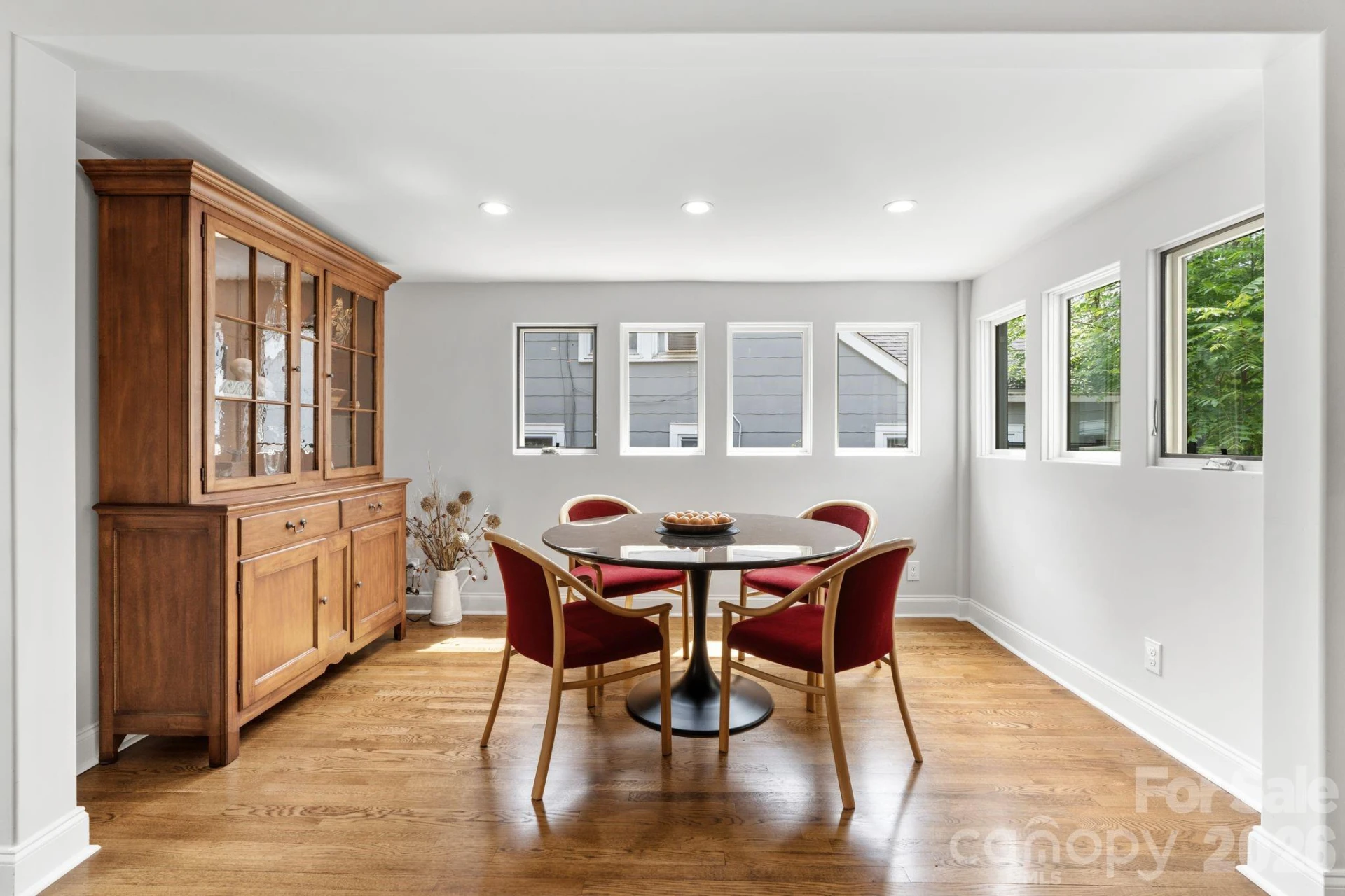 664 Lakeshore Drive - Photo 17