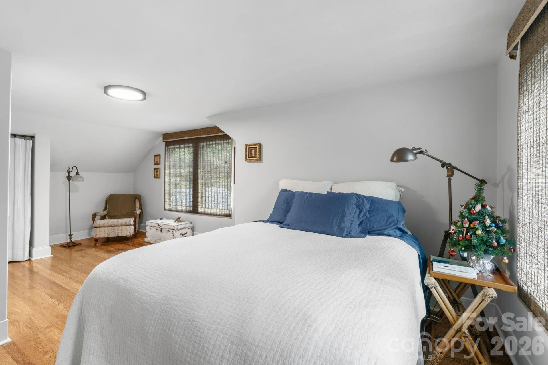 664 Lakeshore Drive - Photo 33