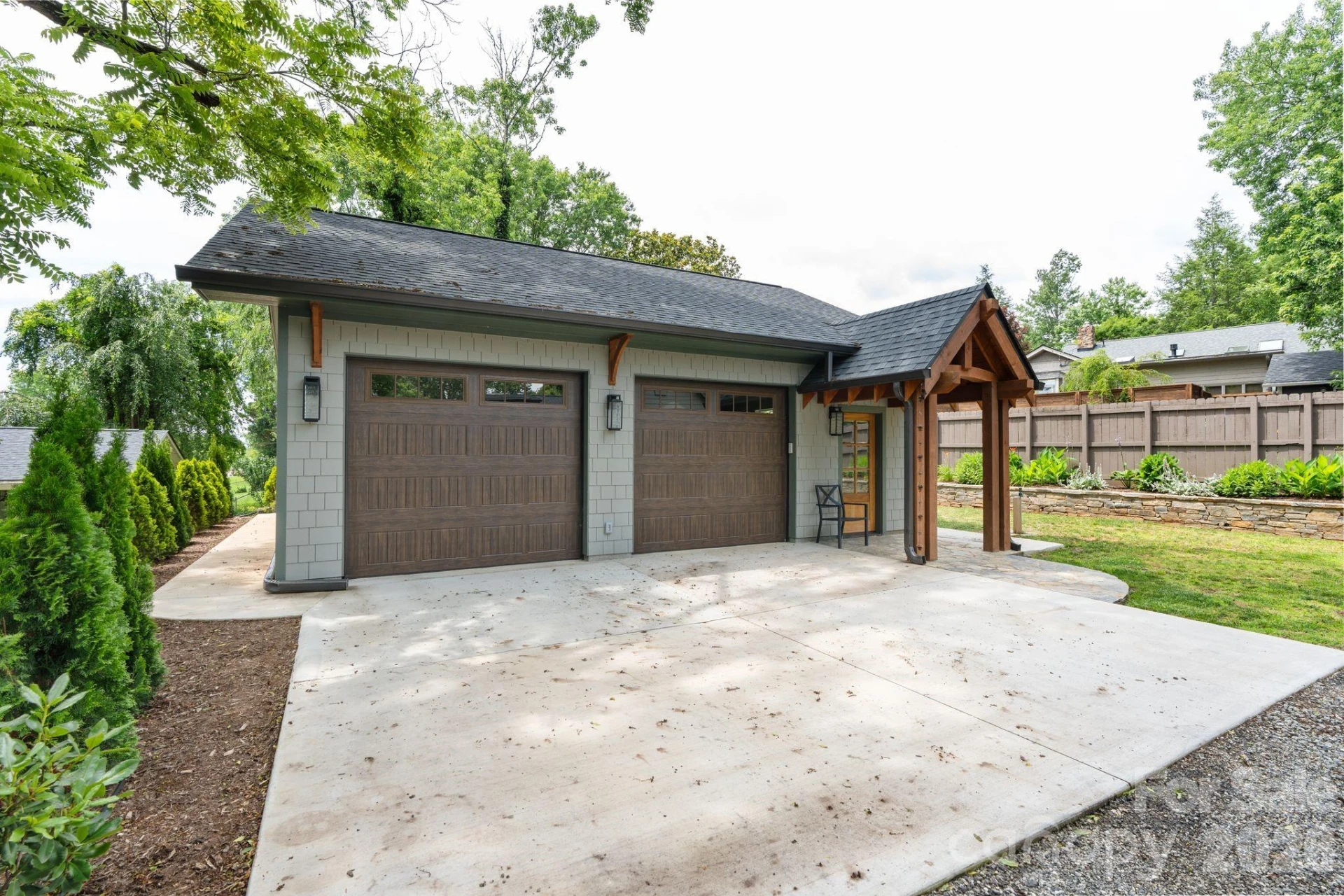 664 Lakeshore Drive - Photo 40