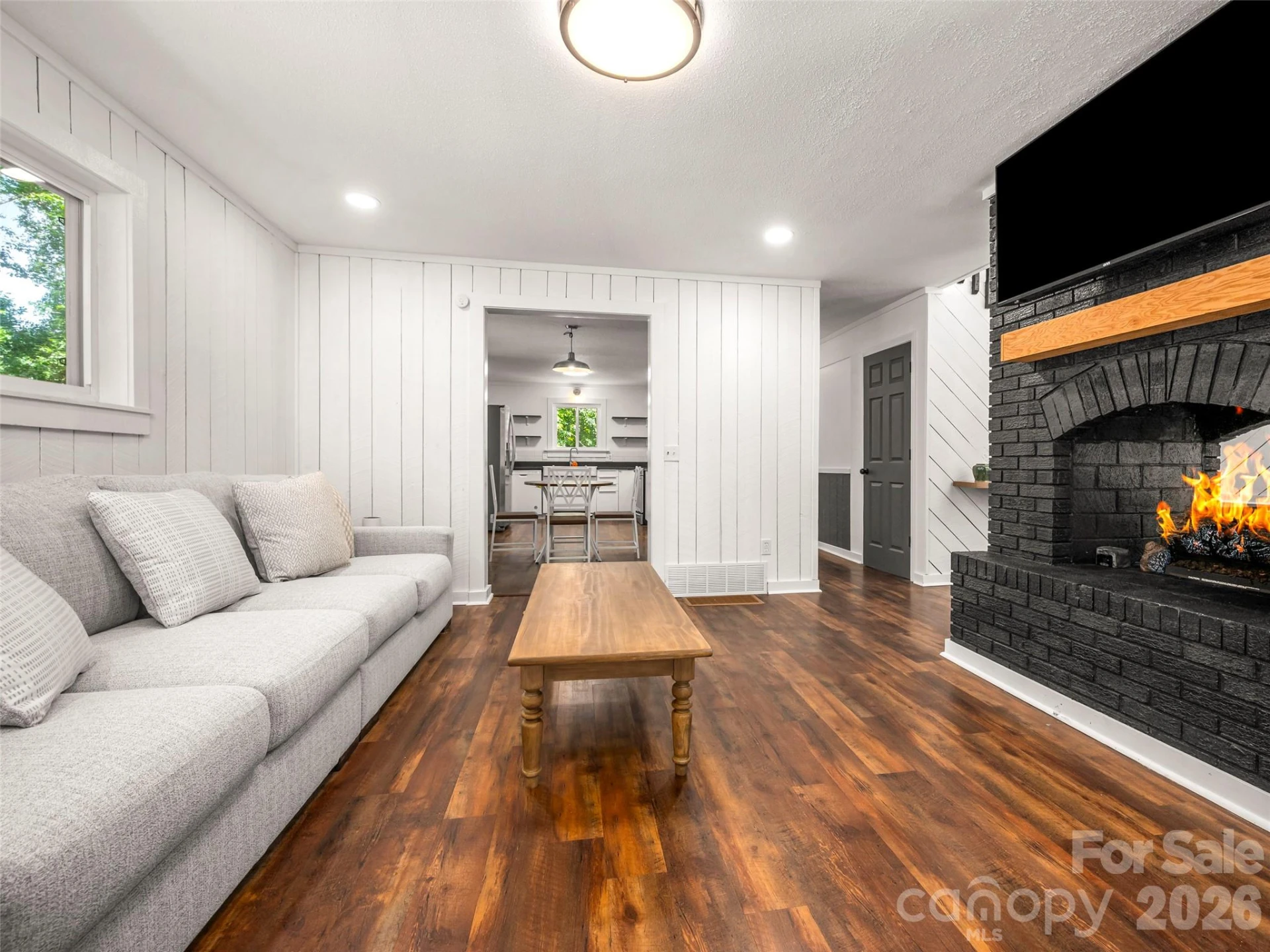 3276 Howard Gap Road - Photo 8