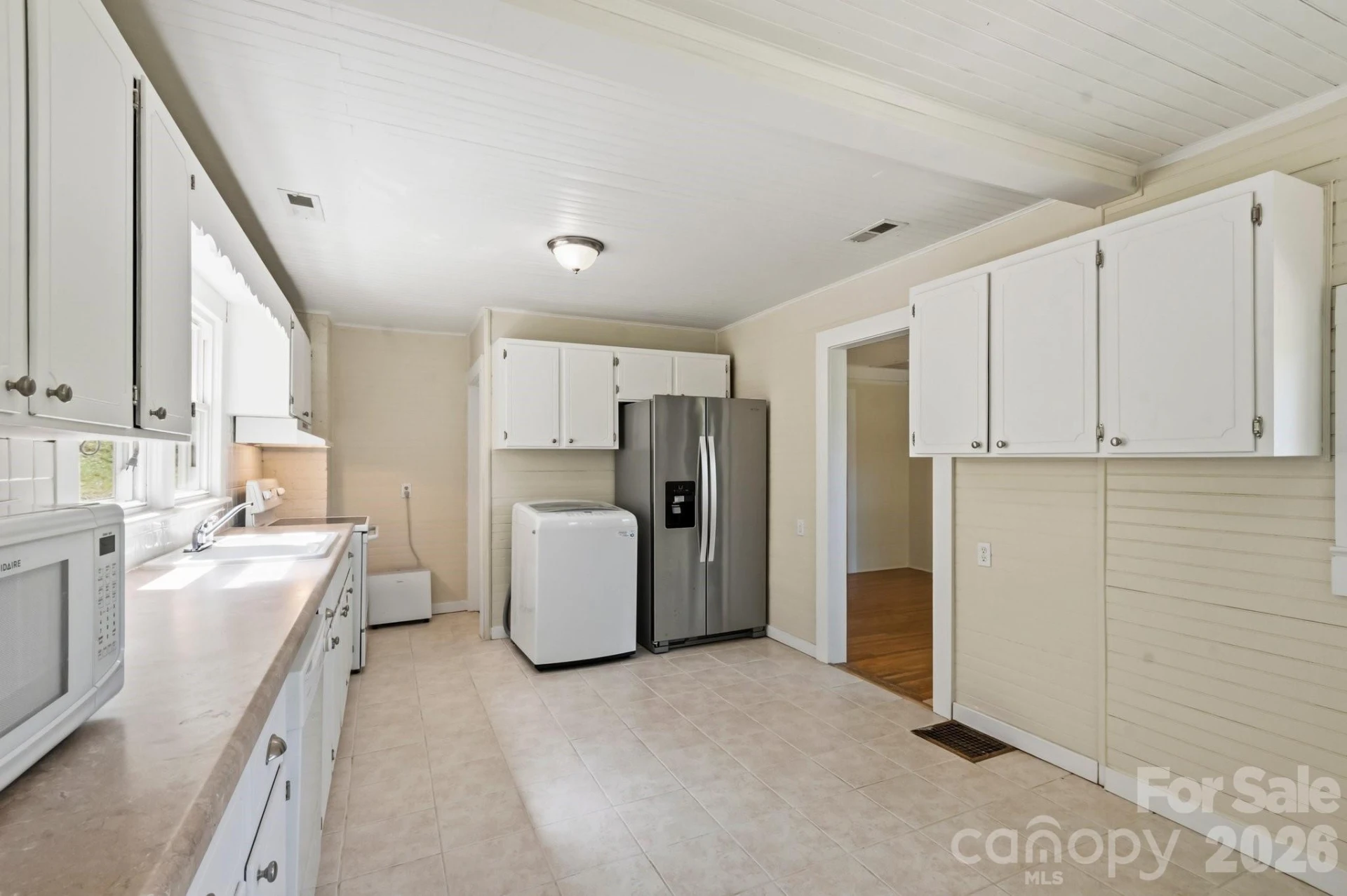 441 Main Street - Photo 8