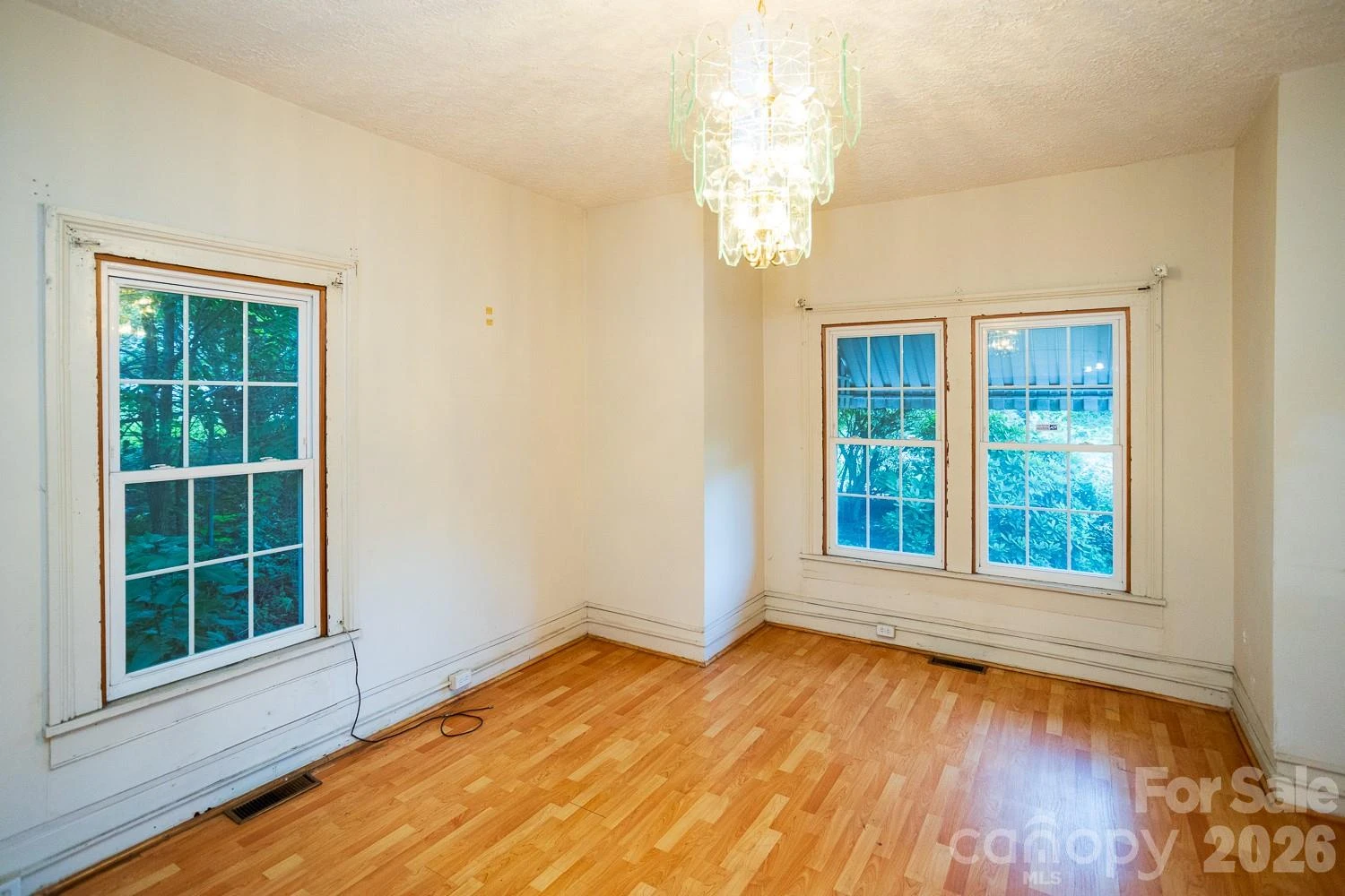 91 Clingman Avenue - Photo 11