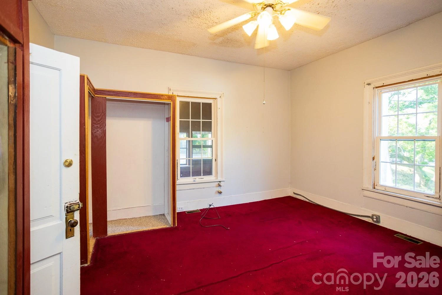 91 Clingman Avenue - Photo 12