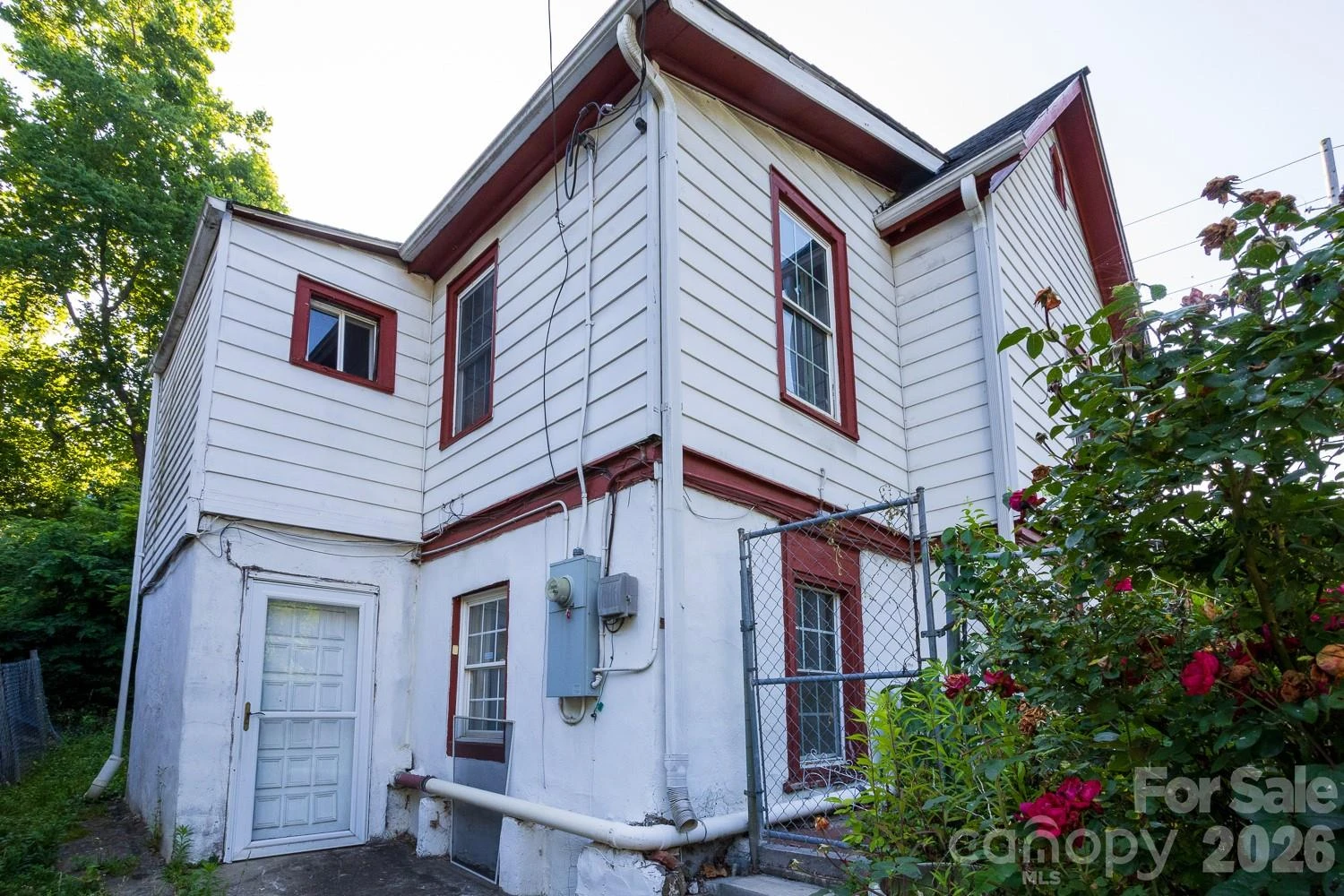 91 Clingman Avenue - Photo 5