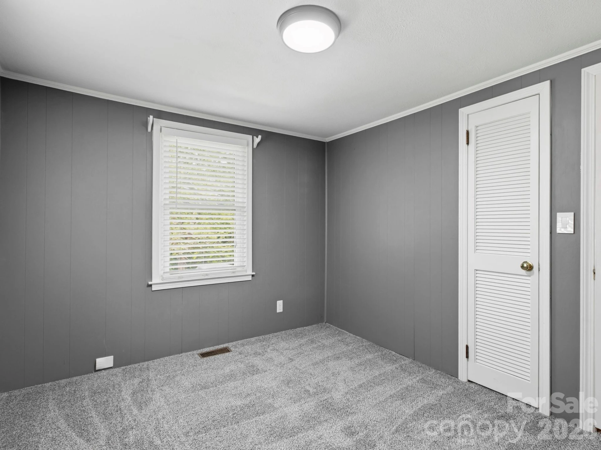 407 Hall Street - Photo 18