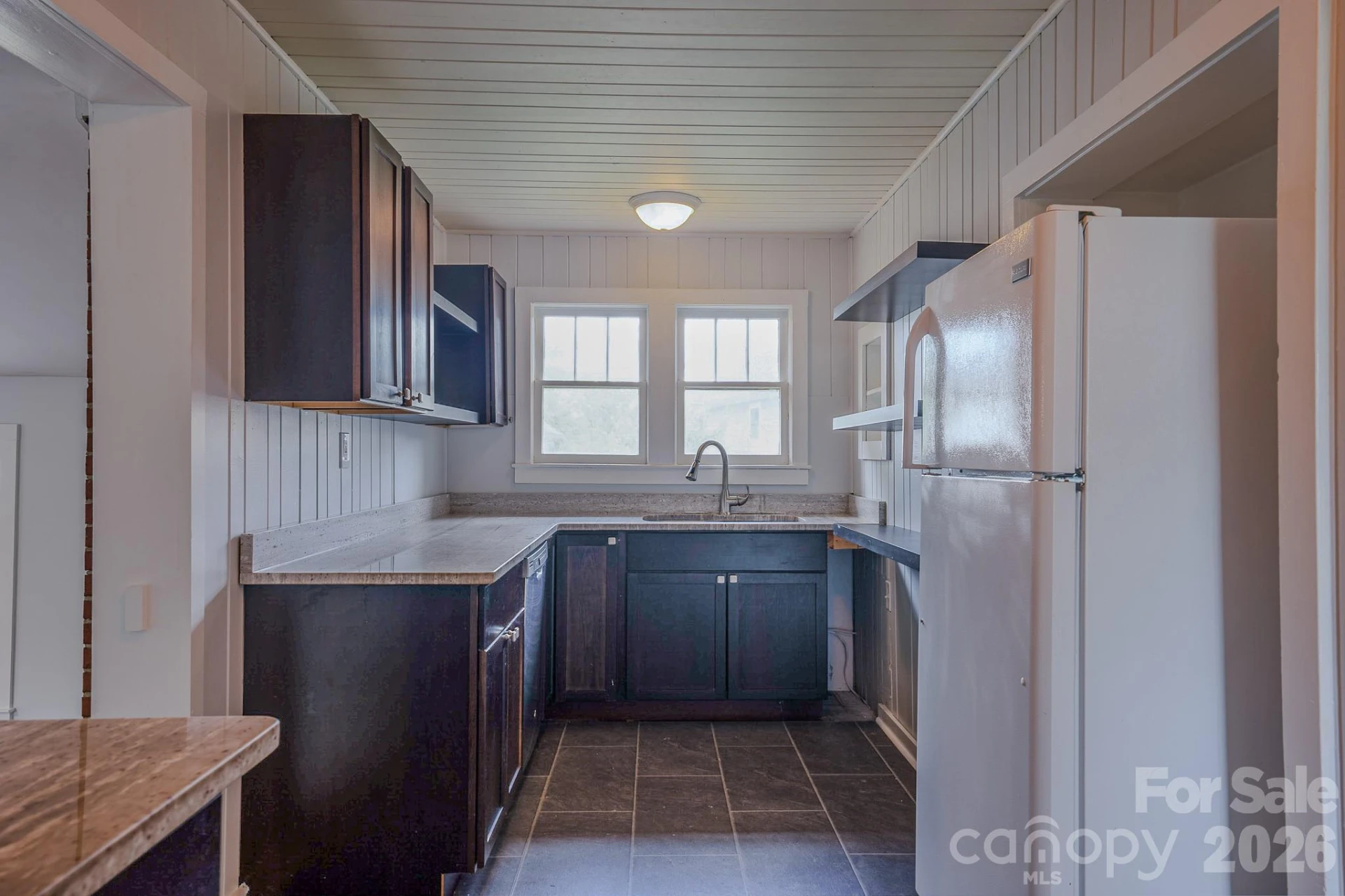 501 Fairview Road - Photo 8