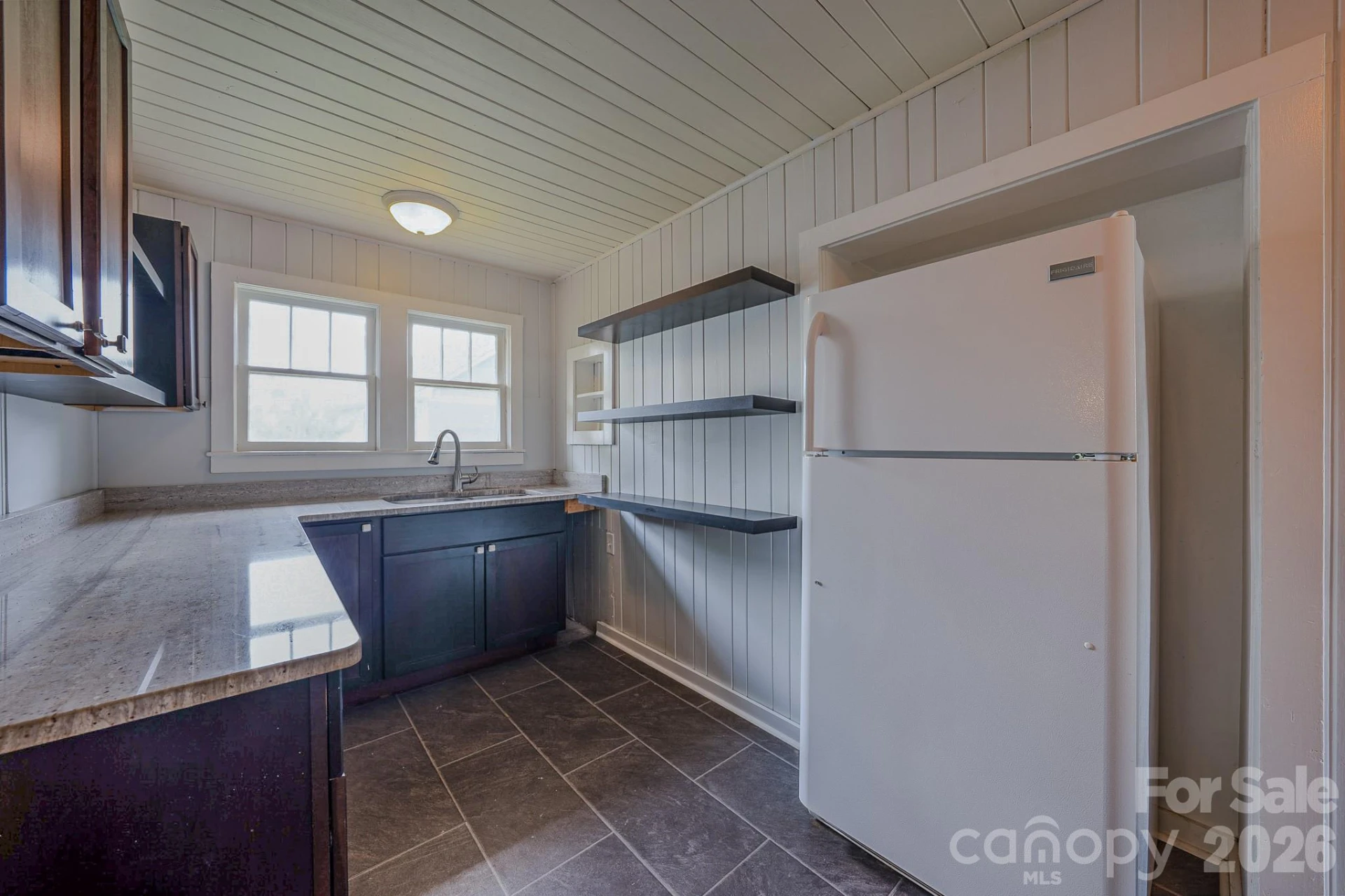 501 Fairview Road - Photo 9