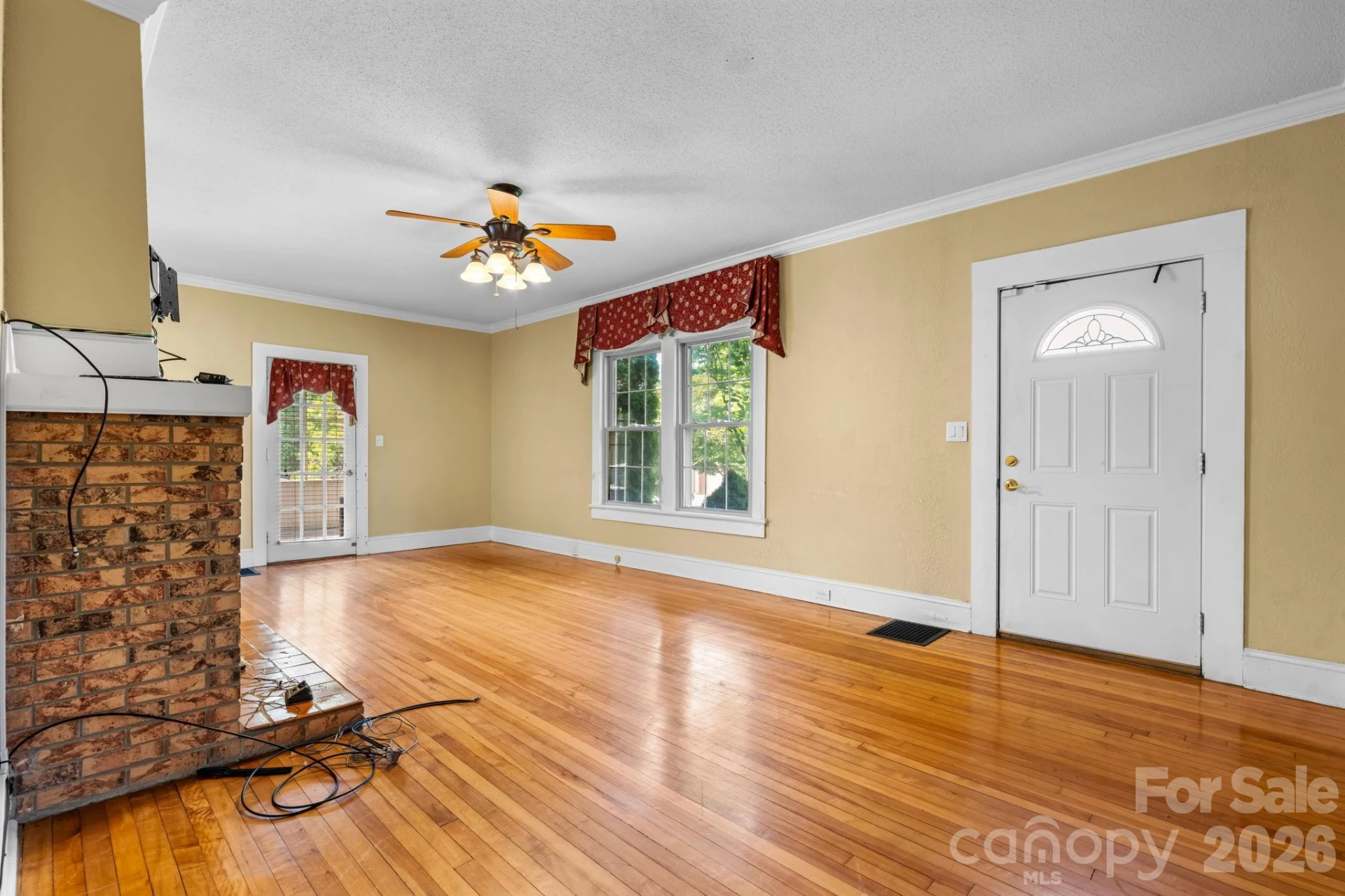 15 6th Em Street - Photo 11