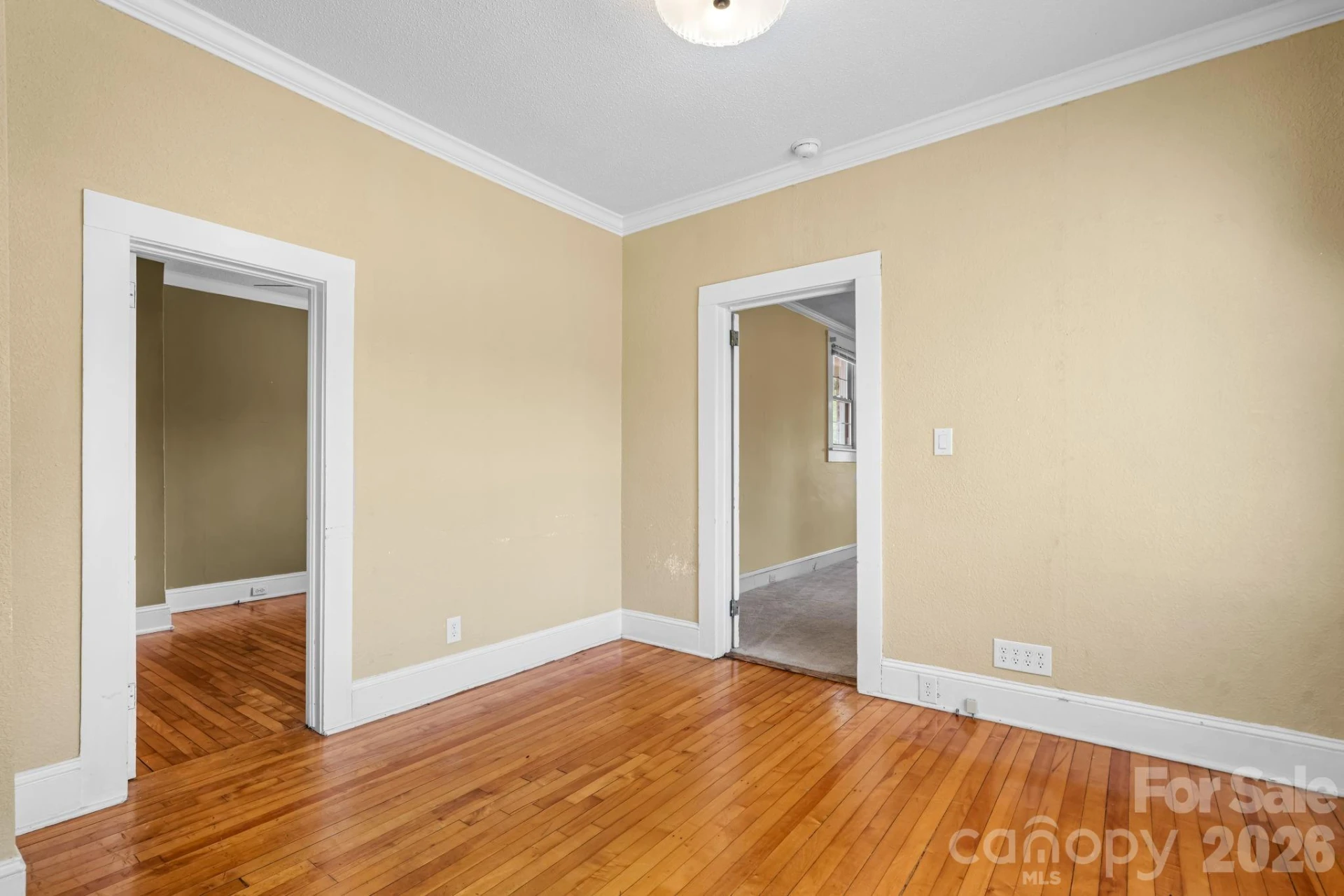 15 6th Em Street - Photo 13