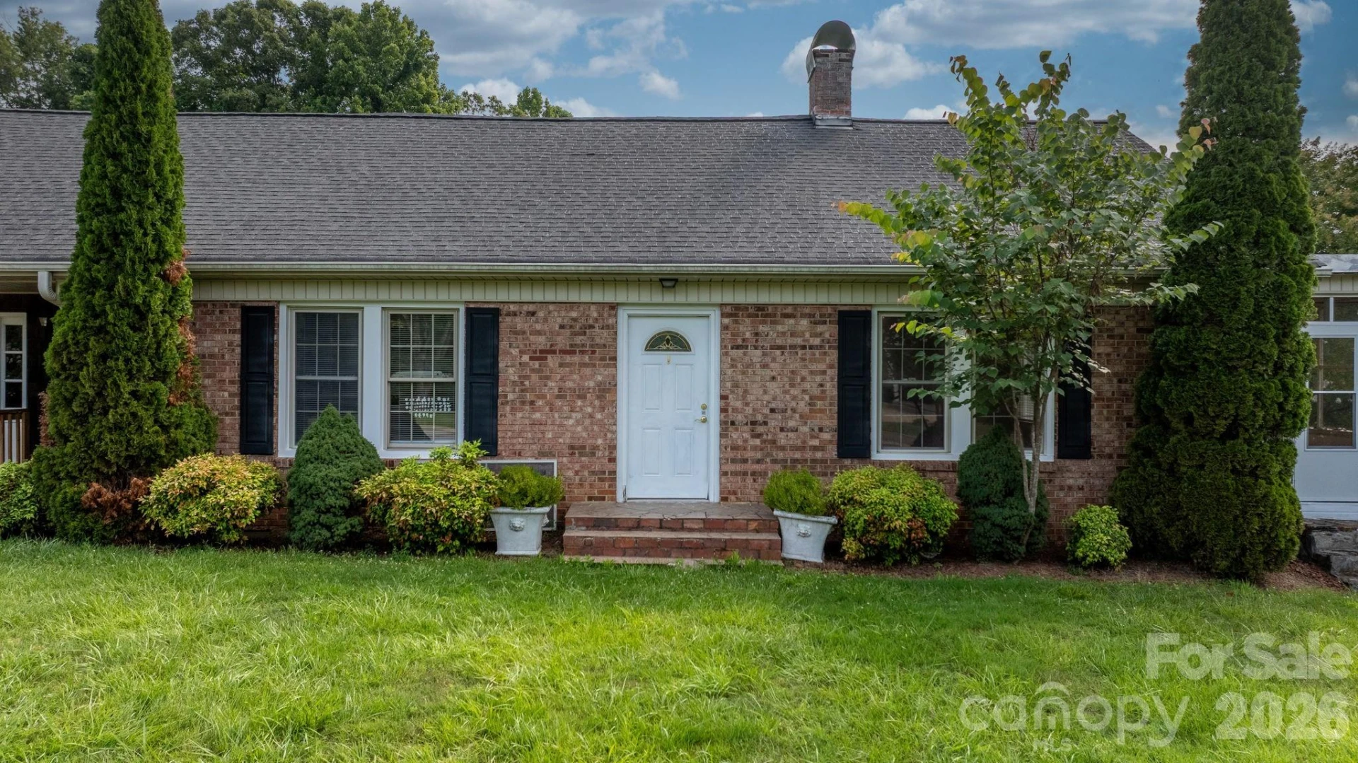 15 6th Em Street - Photo 4