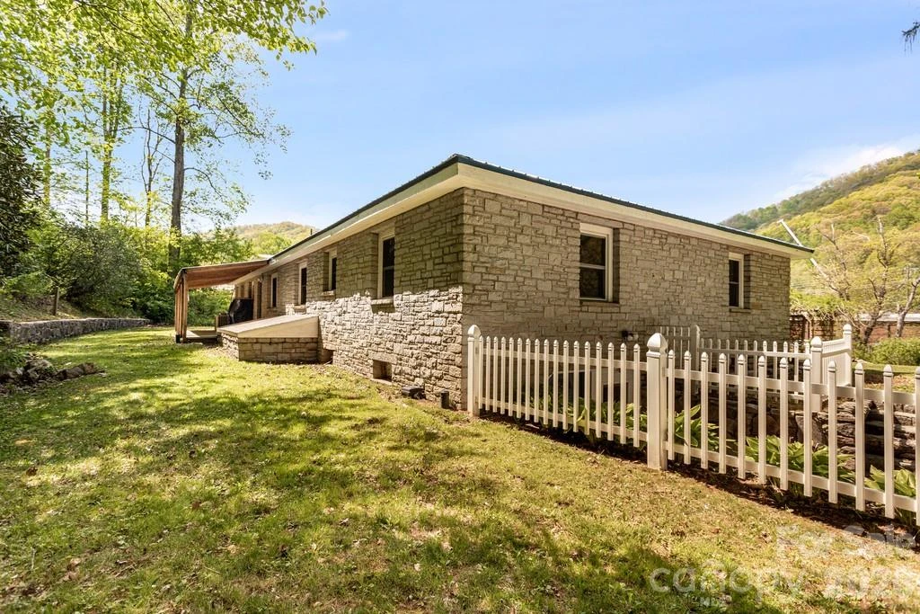 2629 Soco Road - Photo 34