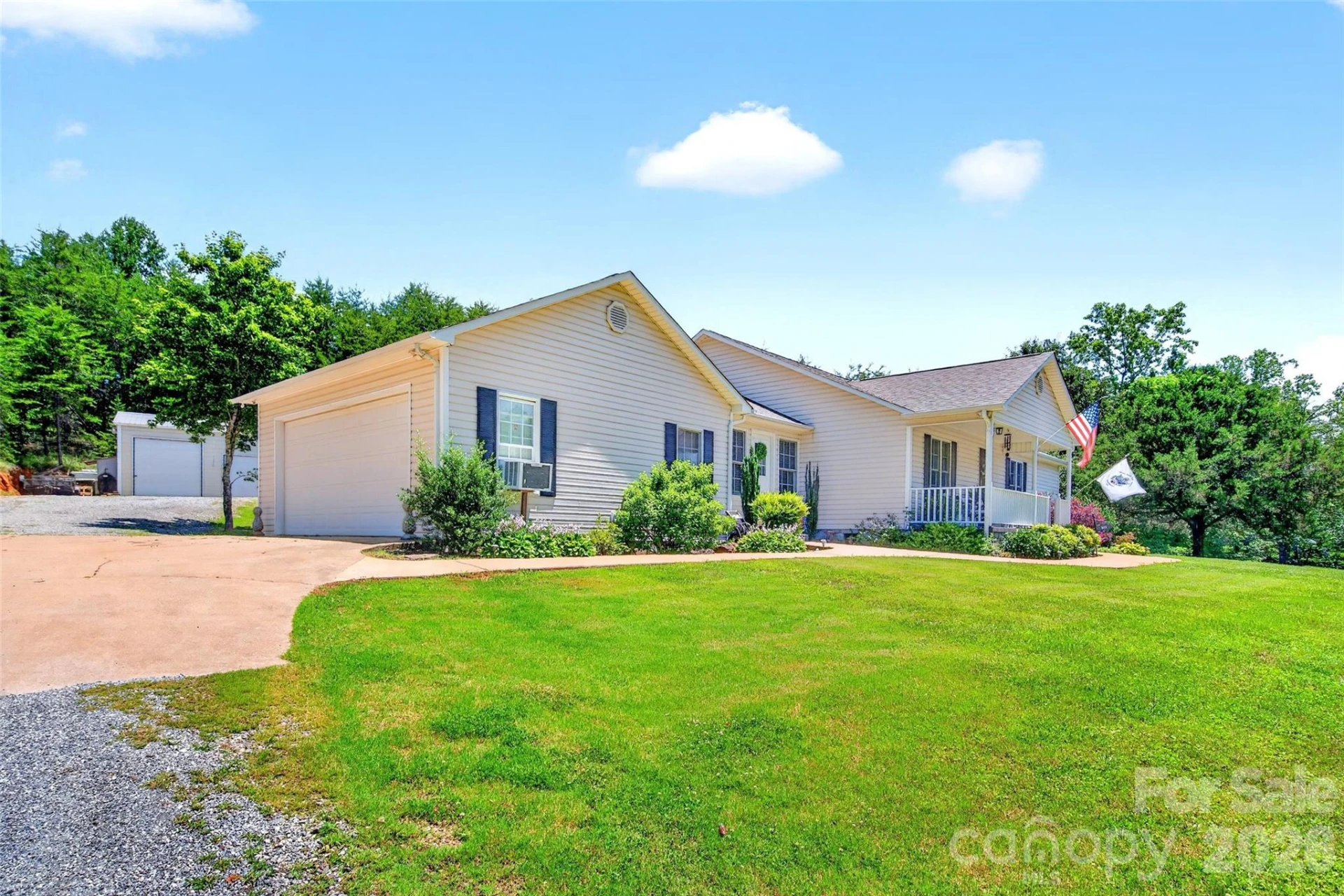 1076 Grays Creek Church Road - Photo 4