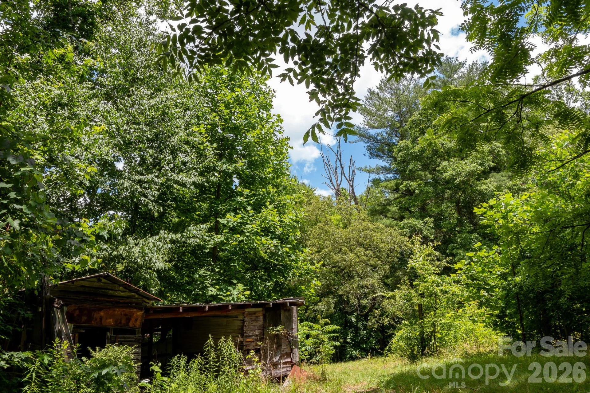 82 Englewood Drive - Photo 15