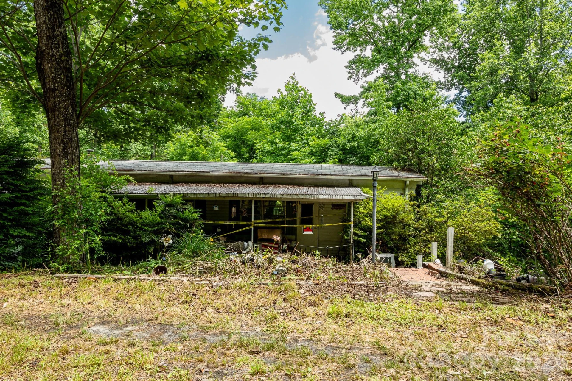82 Englewood Drive - Photo 17