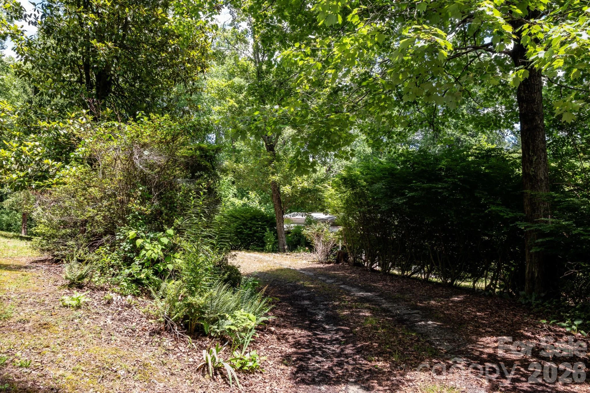 82 Englewood Drive - Photo 6