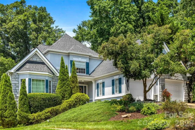 11 Tiverton Lane