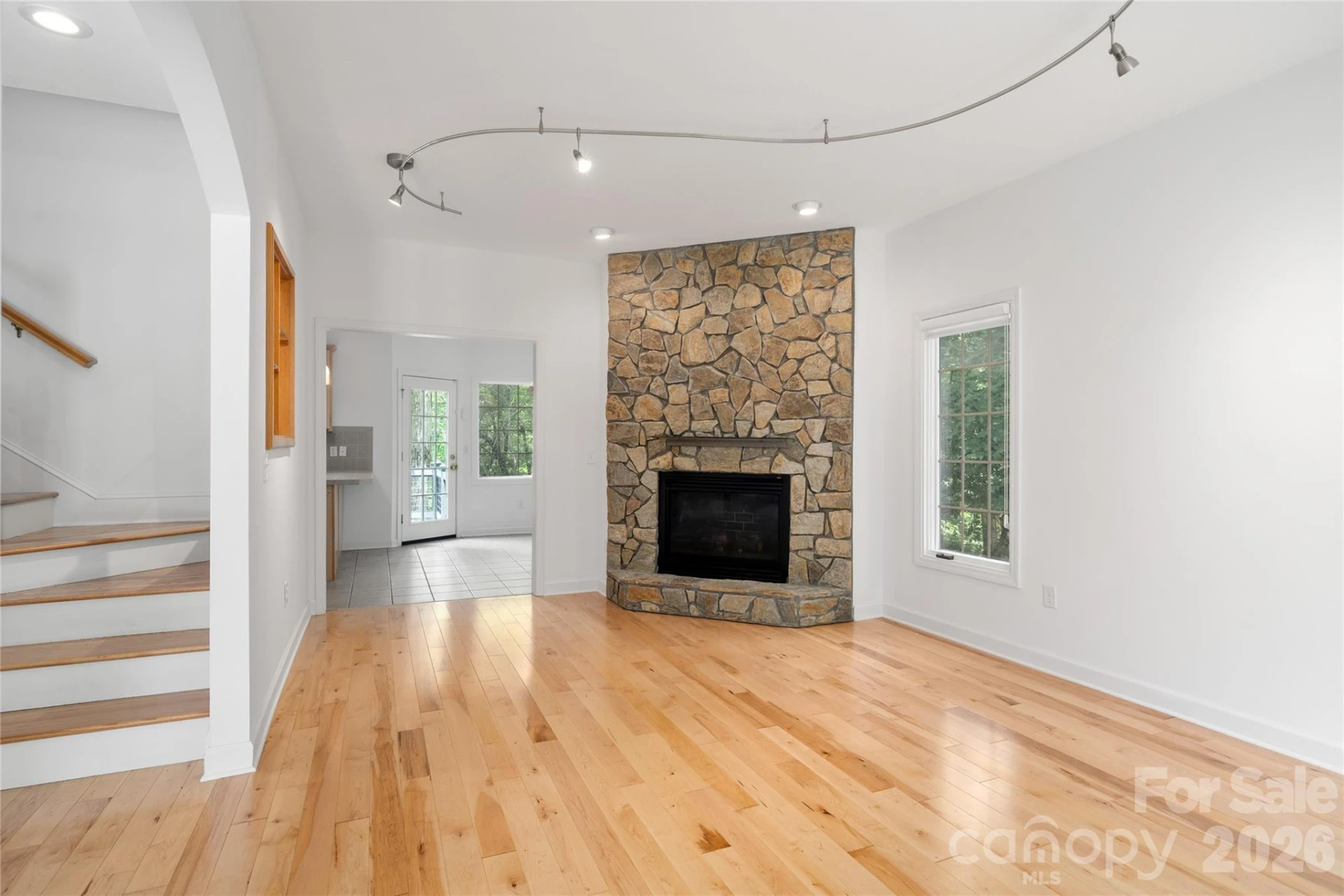 135 Buffalo Trail - Photo 8