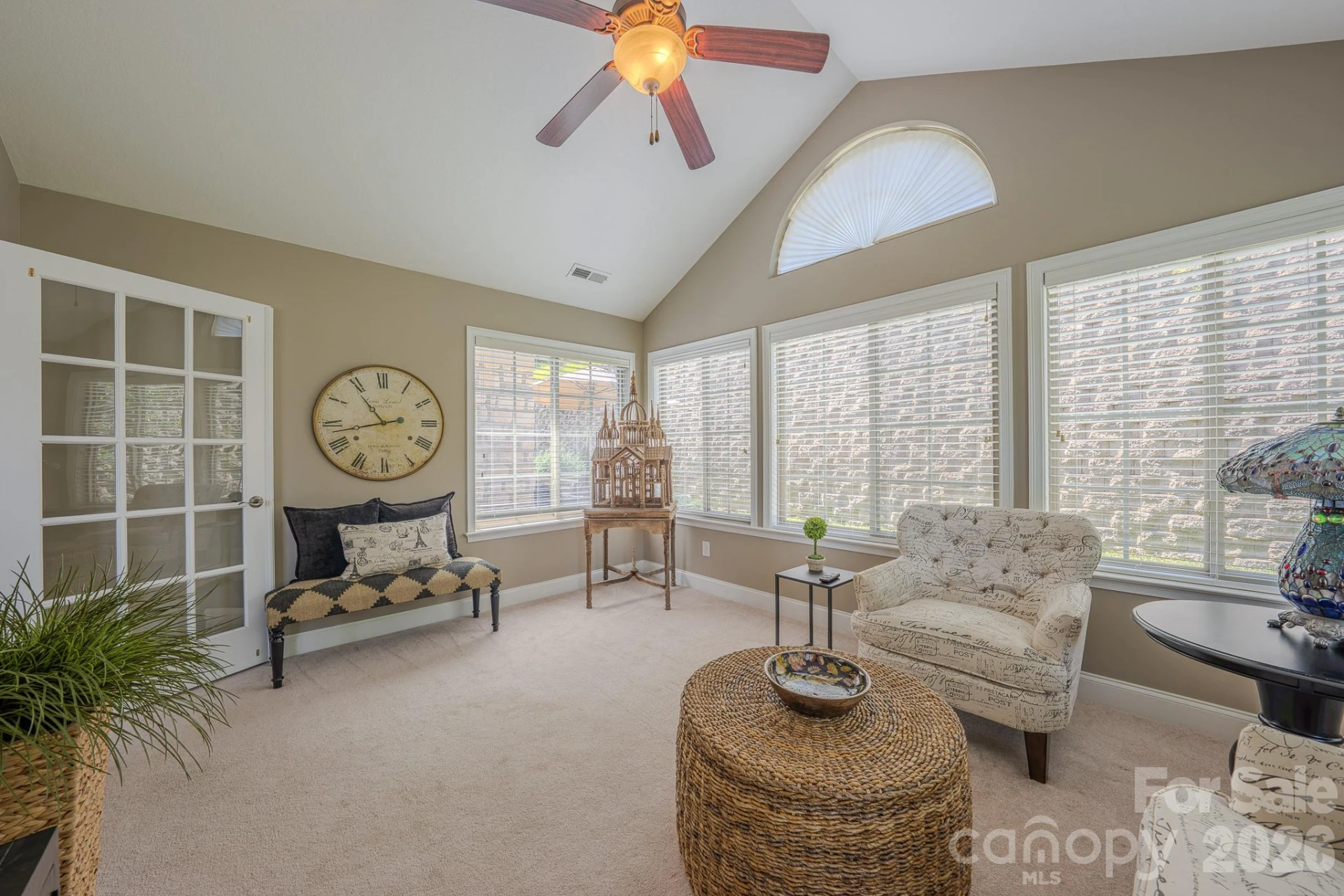 52 Mountain Meadow Circle - Photo 5